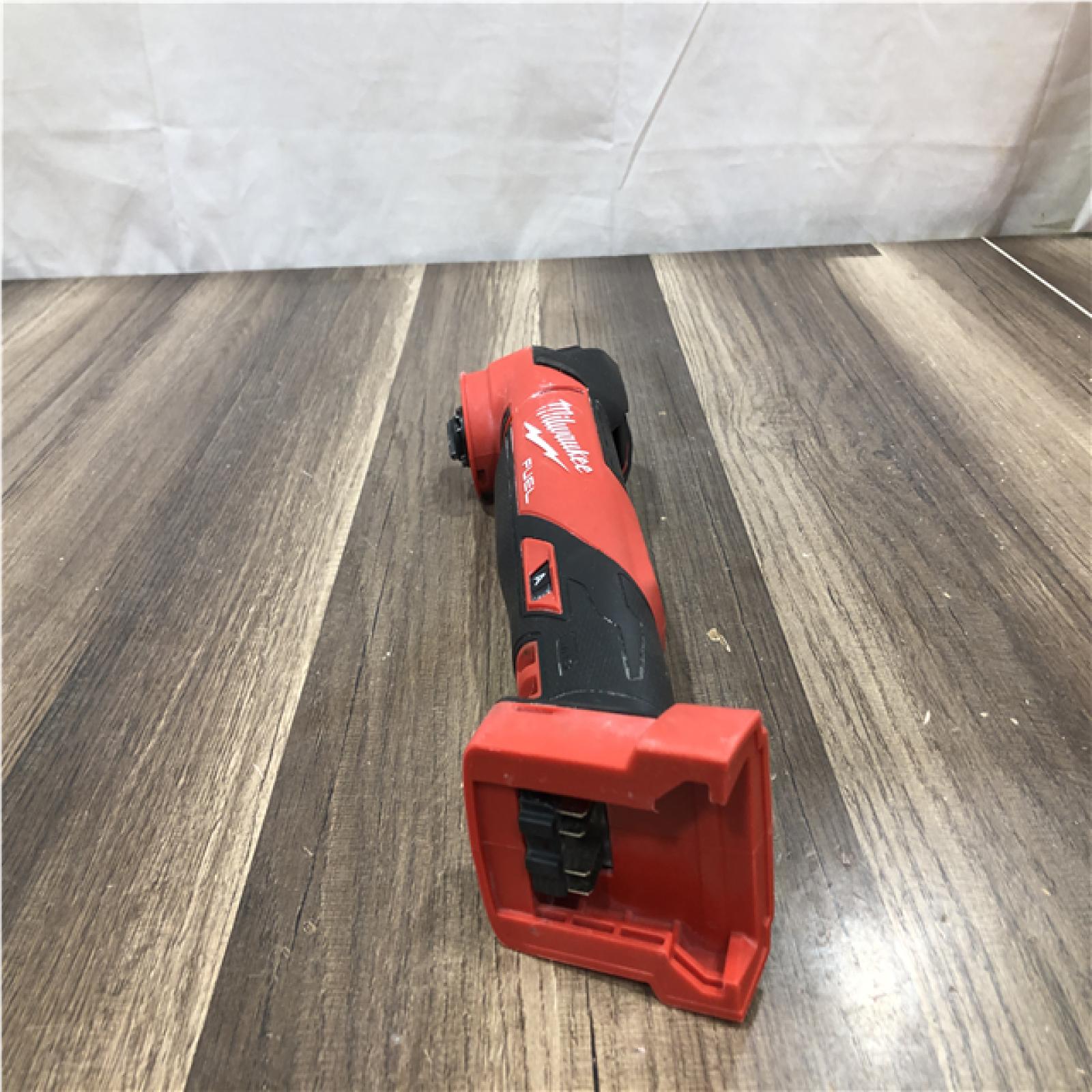 AS-IS Milwaukee FUEL 18V Lithium-Ion Cordless Brushless Oscillating Multi-Tool (Tool-Only)