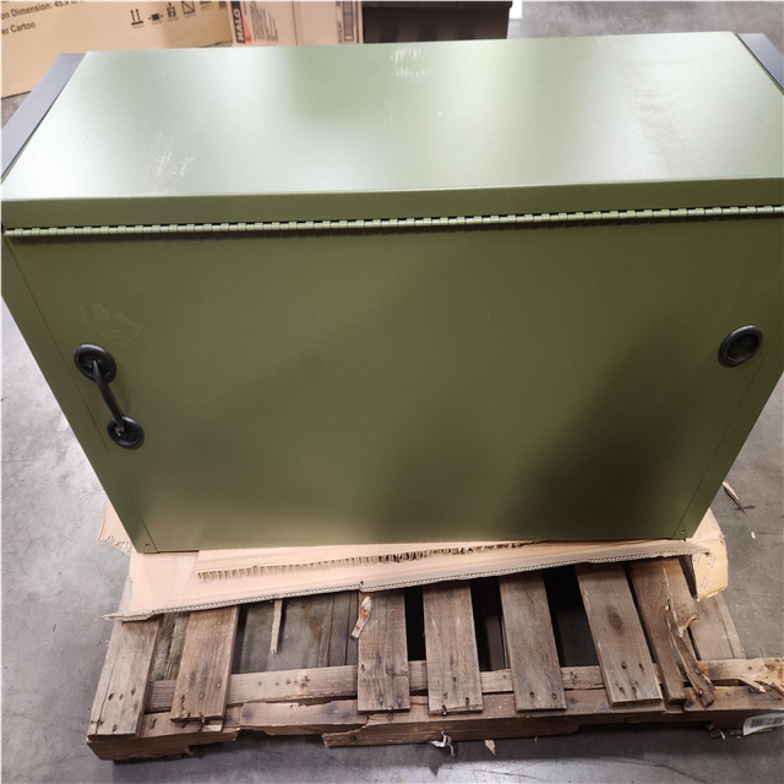 Phoenix NEW Huskey 42 in. 4 Drawer Tool Chest Matte Army Green