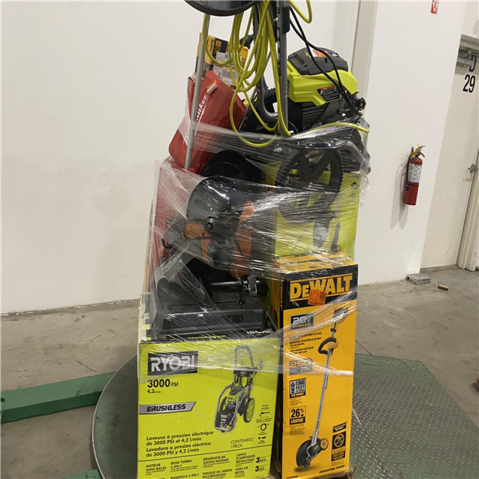 Dallas Location - As-Is Tool Pallet