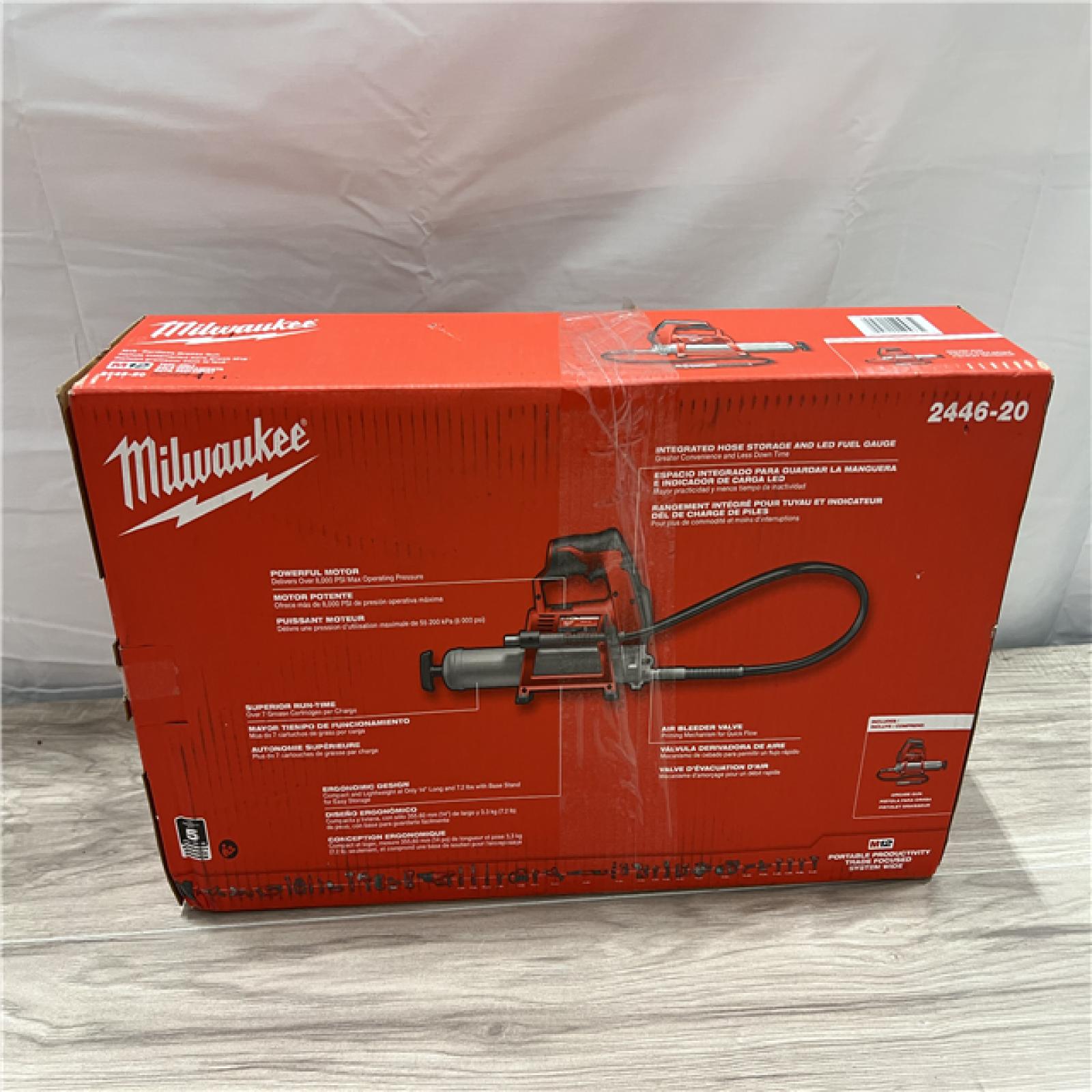 NEW Milwaukee 12V Lithium-Ion Cordless Grease Gun (Tool-Only)