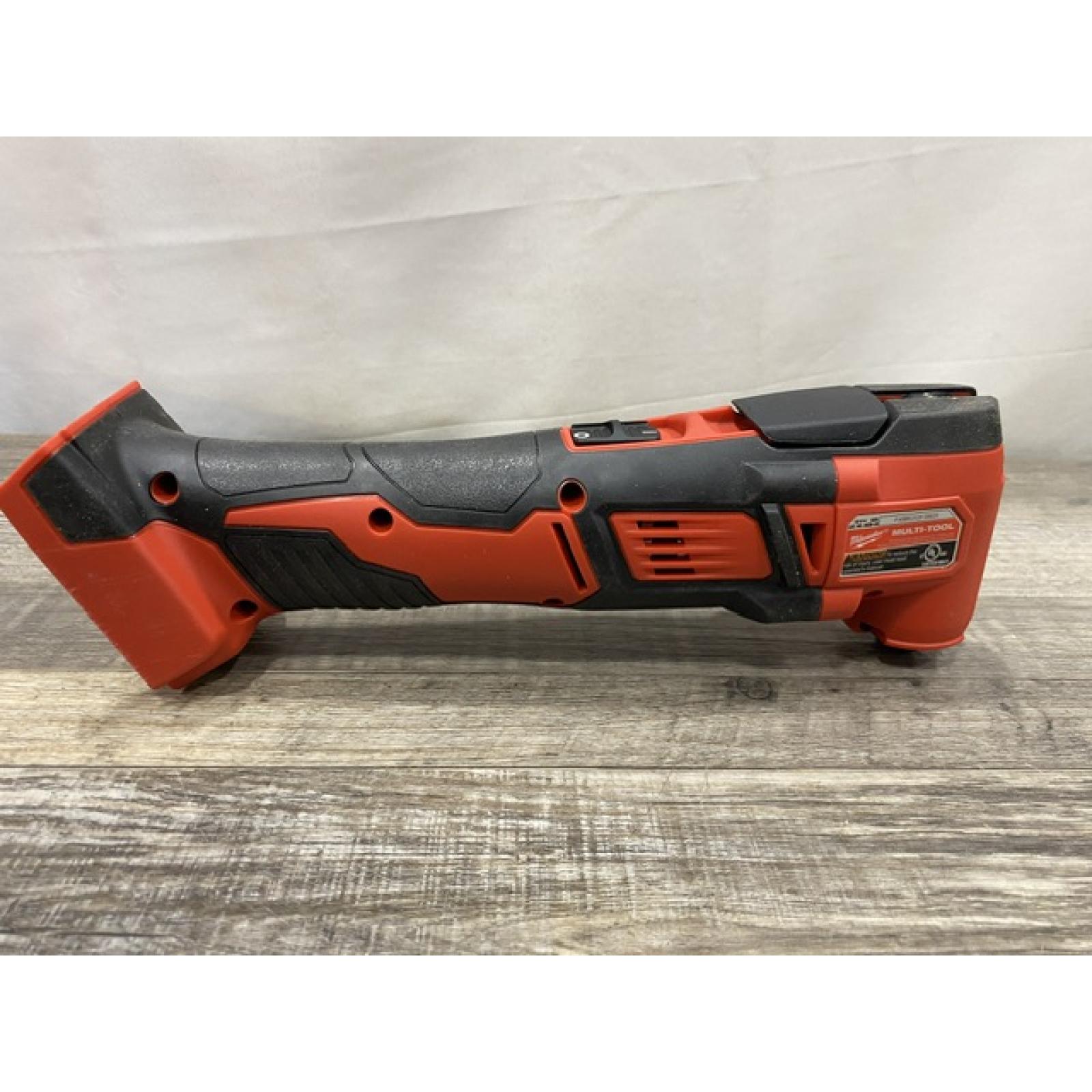 AS-IS Milwaukee 18V Lithium-Ion Cordless Oscillating Multi-Tool (Tool-Only)
