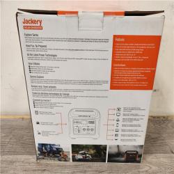 Phoenix Location LIKE NEW Jackery 1000-Watt Output/2000W Peak Portable Solar Power Station Explorer 880 Push Start Battery Generator for Outdoors/Camping