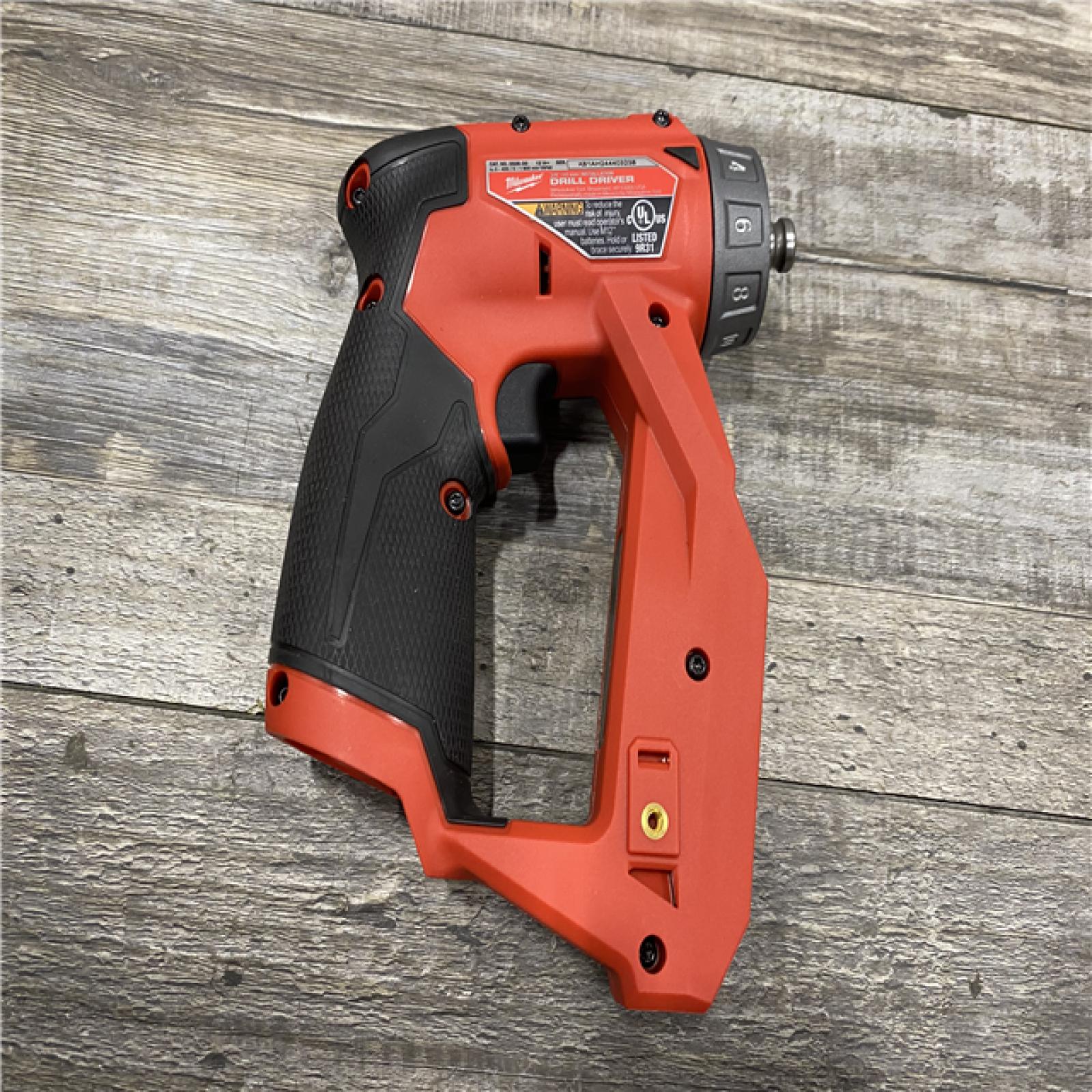 Milwaukee FUEL 12V Lithium-Ion Brushless Cordless 4-in-1 Installation 3/8 in. Drill Driver Kit