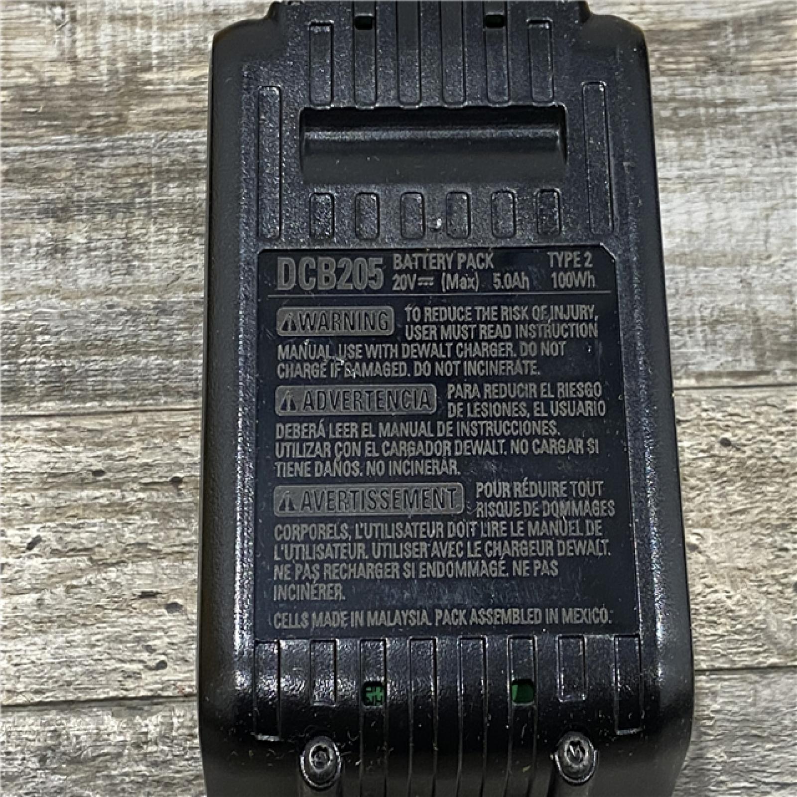 AS-IS DEWALT ATOMIC 20V Lithium-Ion Cordless 1/2 in. Hammer Drill Kit