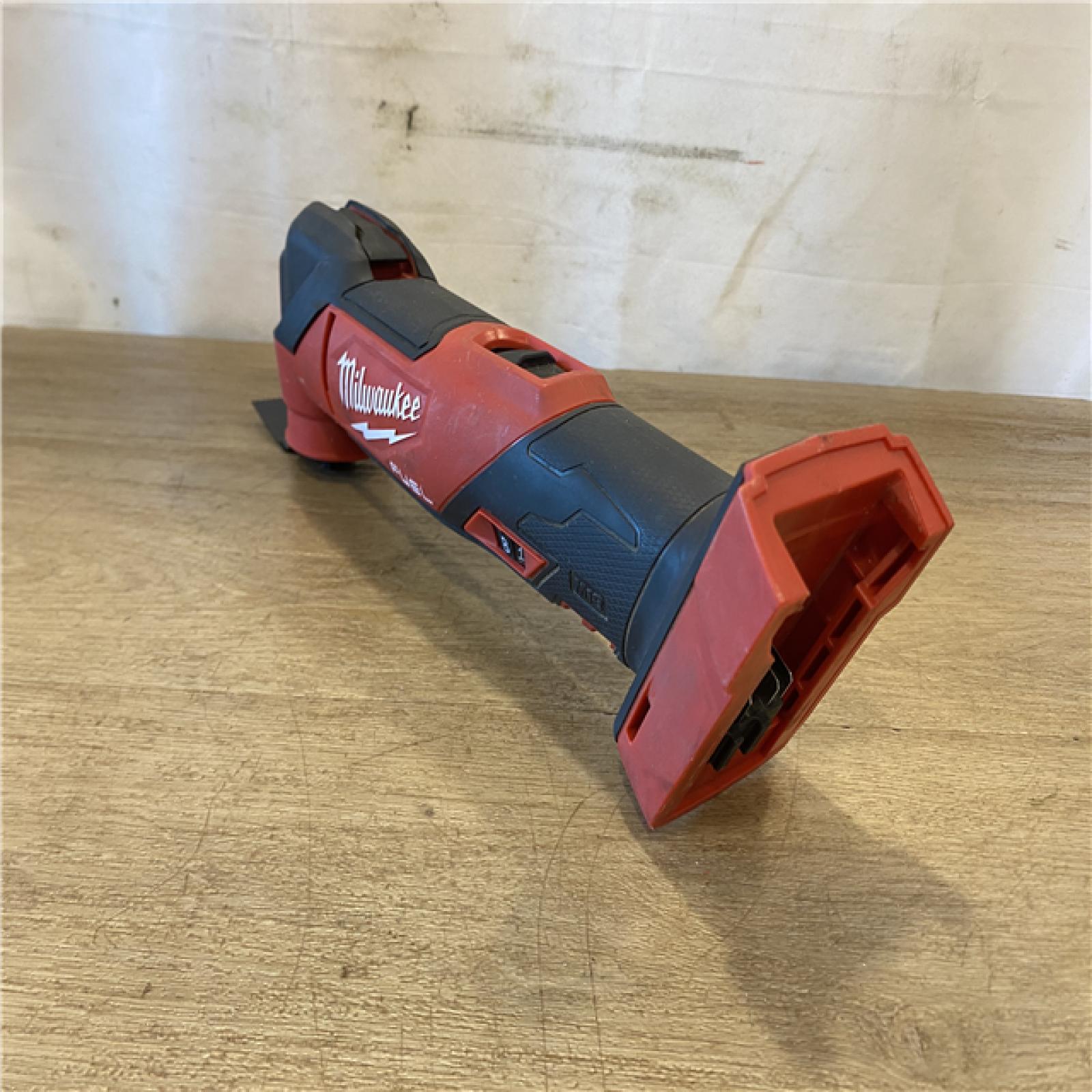 AS-IS Milwaukee FUEL 18V Lithium-Ion Cordless Brushless Oscillating Multi-Tool (Tool-Only)