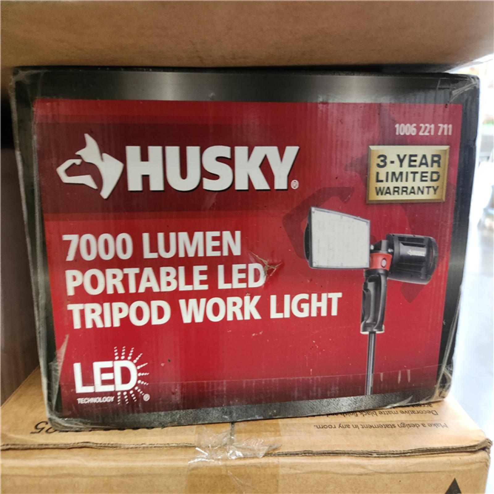 Phoenix AS-IS .Com Home Improvement Pallet Lighting
