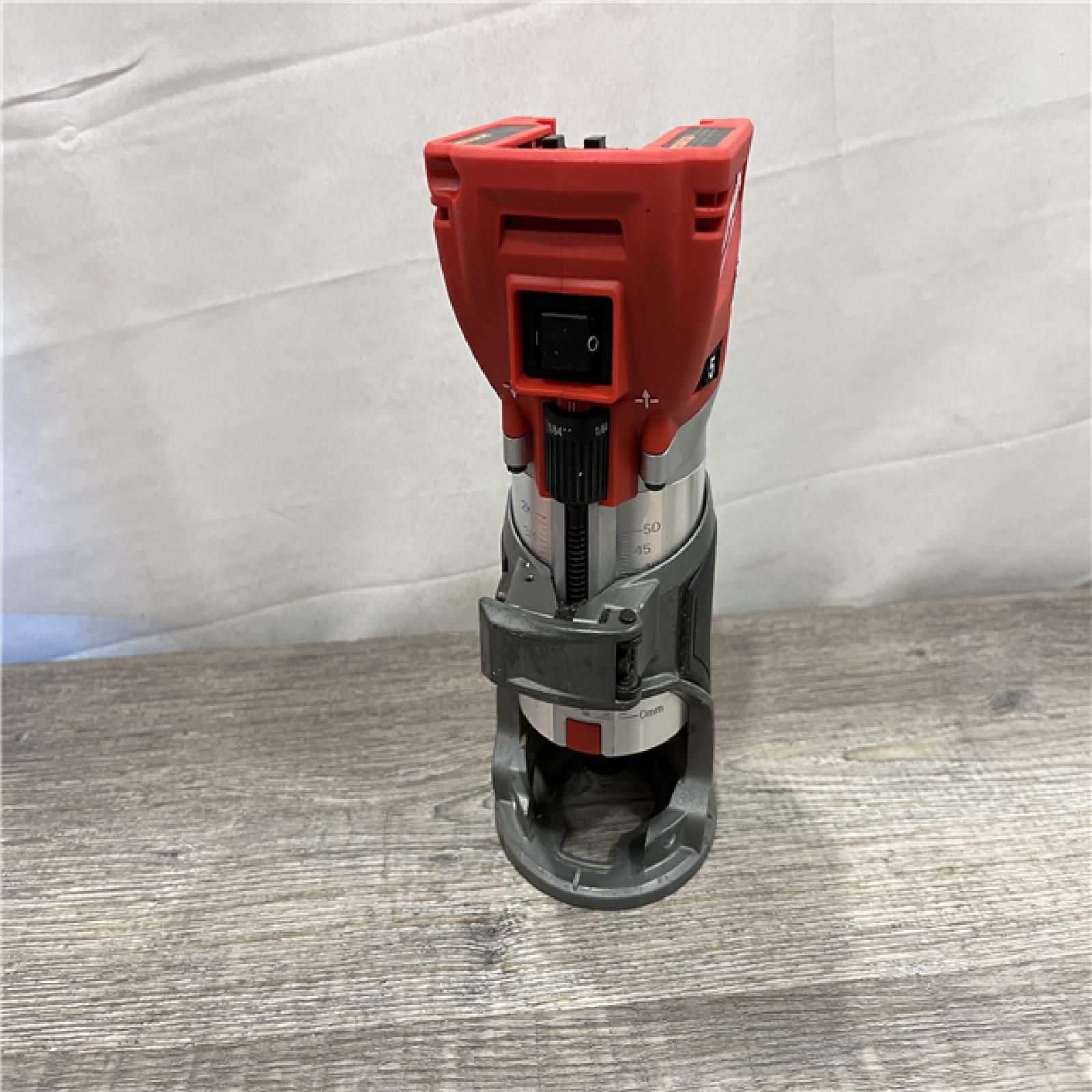 AS-IS Milwaukee FUEL 18V Lithium-Ion Brushless Cordless Compact Router (Tool-Only)