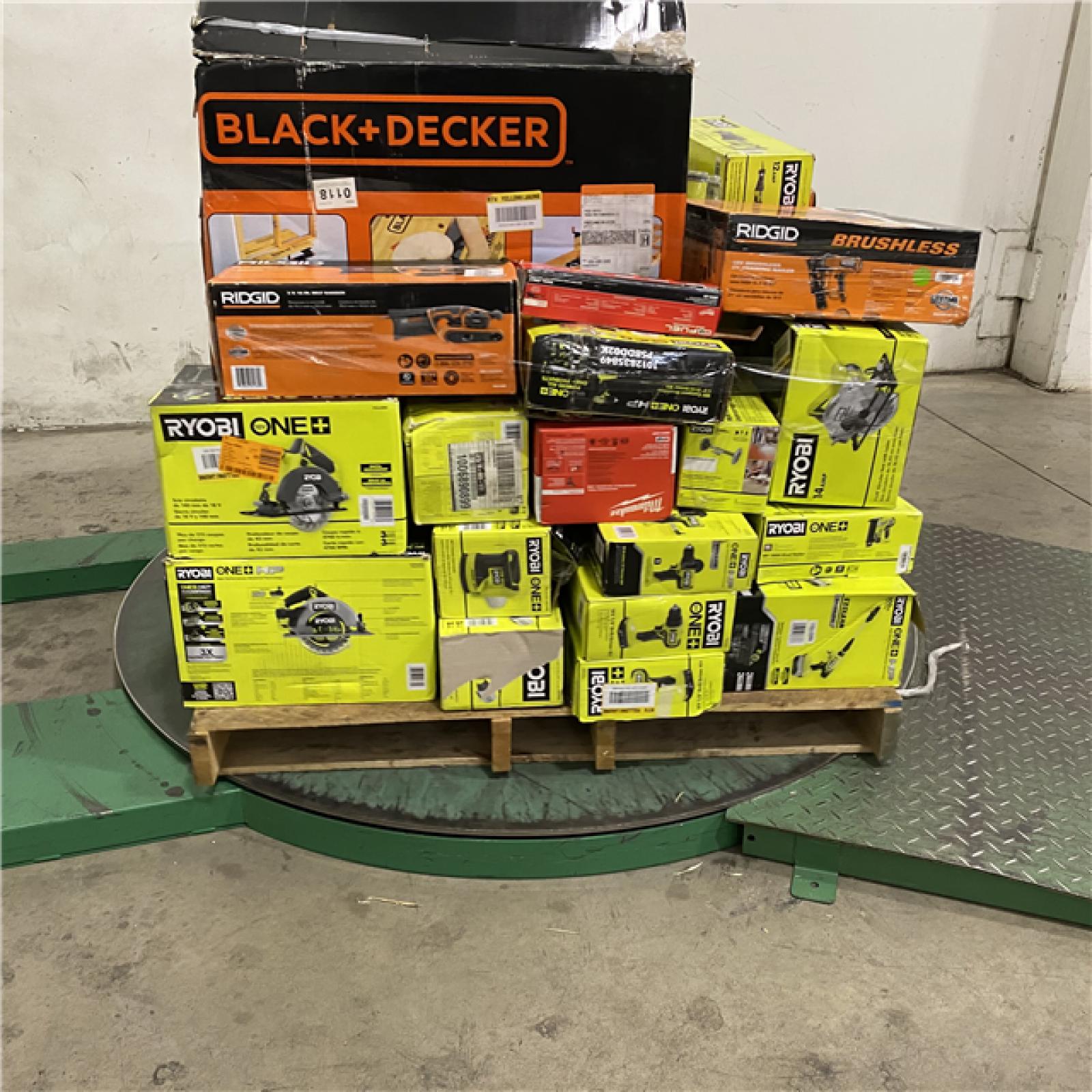 Dallas Location - As-Is Tool Pallet