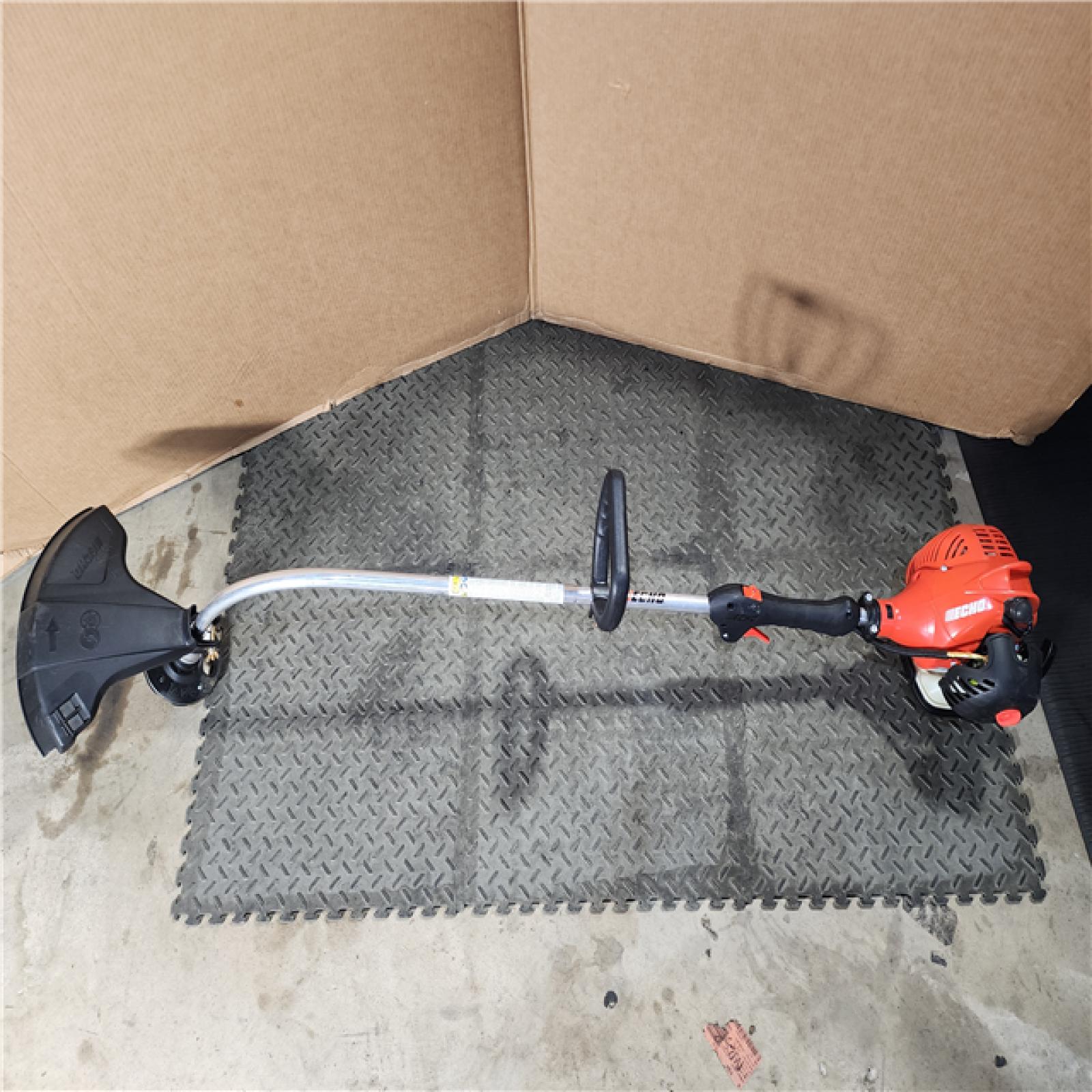 HOUSTON LOCATION - AS-IS Echo GT-225 21.2cc 2 Stroke Lightweight Durable Gas Curved Shaft String Trimmer