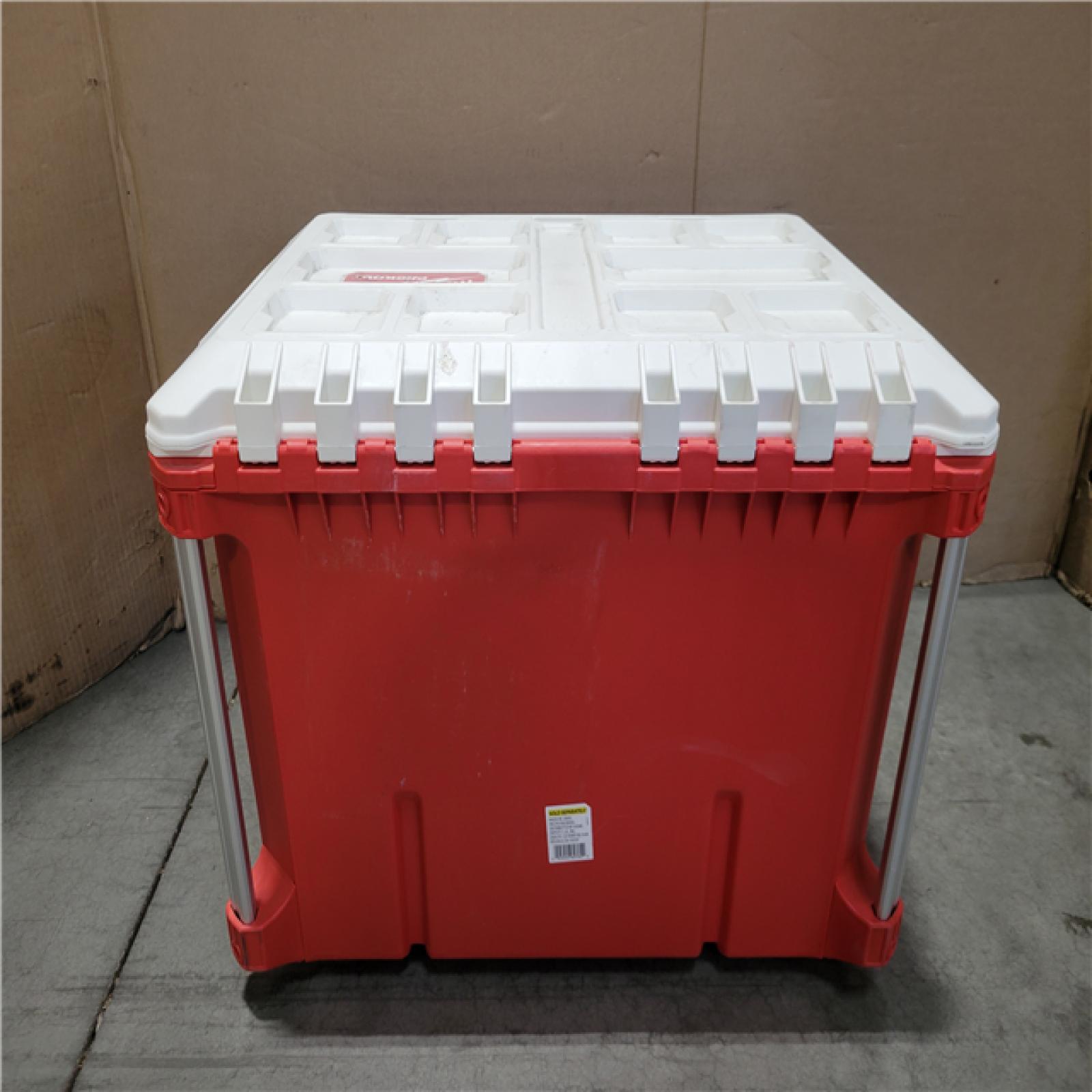 CALIFORNIA AS-IS LIKE NEW MILWAUKEE PACKOUT XL COOLER