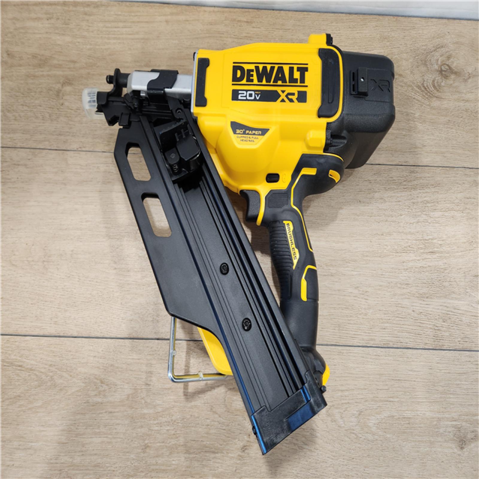 AS-IS- DEWALT 20-Volt 30° Cordless Framing Nailer (Tool-Only)