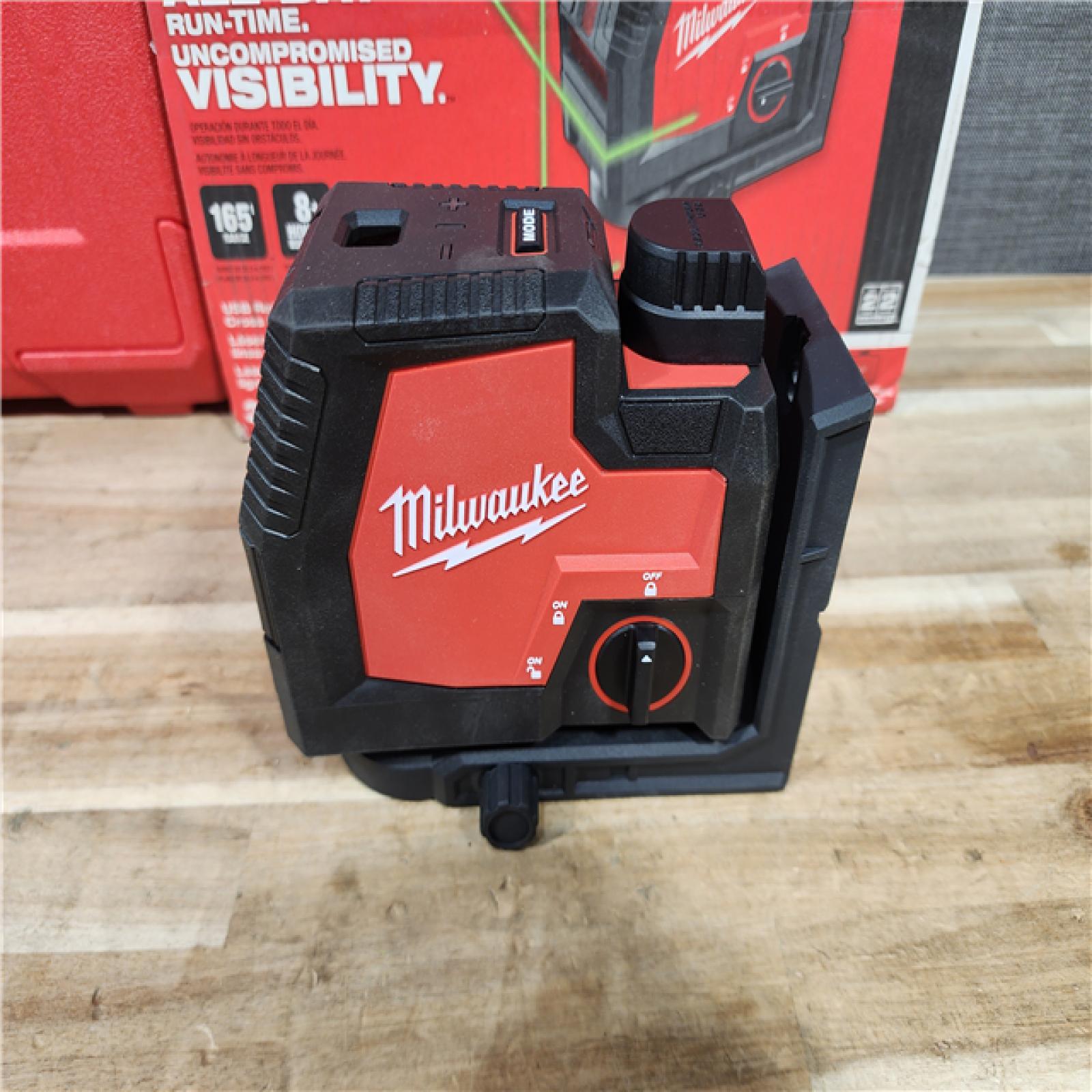 HOUSTON LOCATION - AS-IS (APPEARS LIKE NEW) Milwaukee Green 100 ft. Cross Line and Plumb Points Rechargeable Laser Level with REDLITHIUM Lithium-Ion