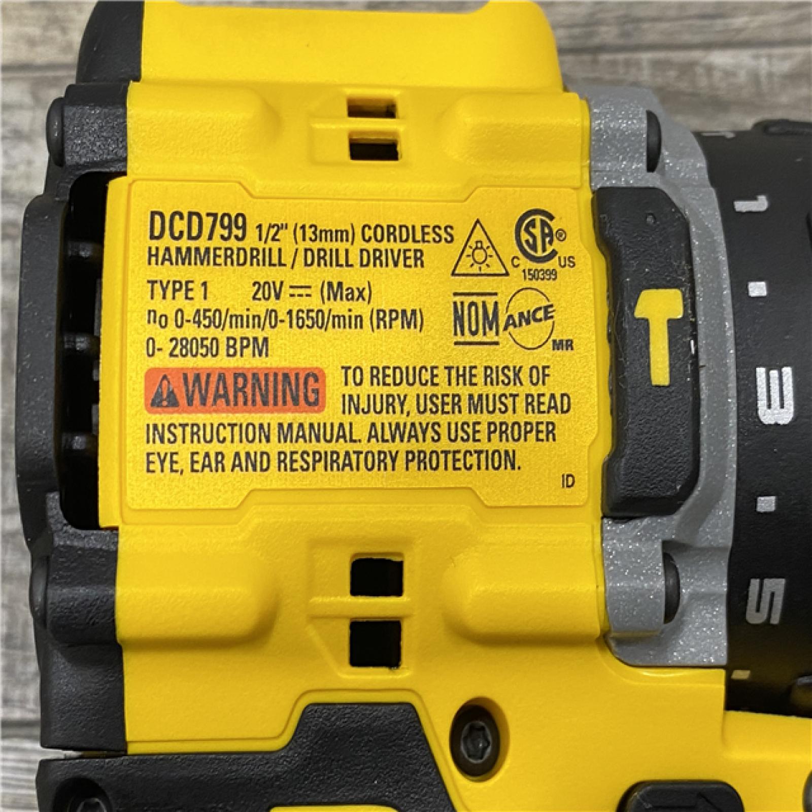 AS-IS DEWALT ATOMIC 20V MAX Lithium-Ion Cordless 2-Tool Combo Kit