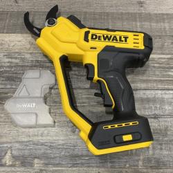 AS-IS DEWALT 20V MAX Cordless Battery Powered Pruner Kit