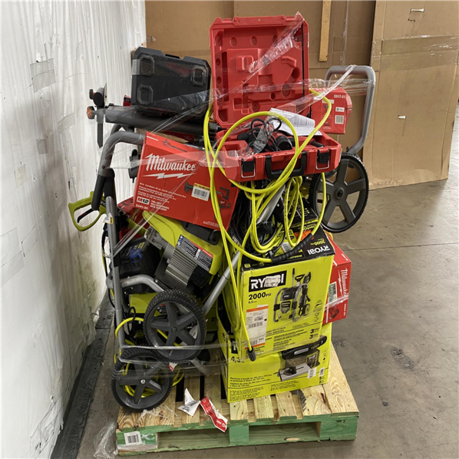 Houston Location AS IS - Tool Pallet