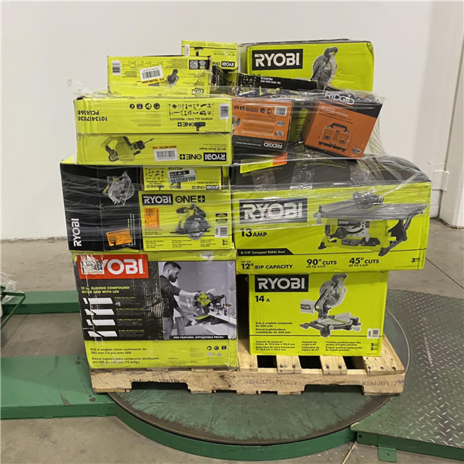 Dallas Location - As-Is Tool Pallet