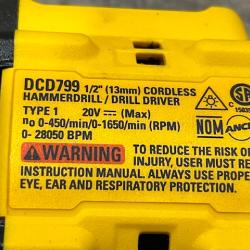 AS-IS DEWALT ATOMIC 20V Lithium-Ion Cordless 1/2 in. Hammer Drill Kit