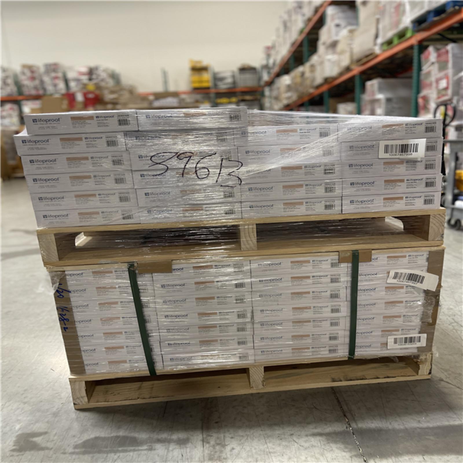 DALLAS LOCATION- NEW! Lifeproof Fresh Oak 6 MIL x 8.7 in. W x 48 in. L Click Lock Flooring (20.1 sqft/case) PALLET (50 cases/ units)