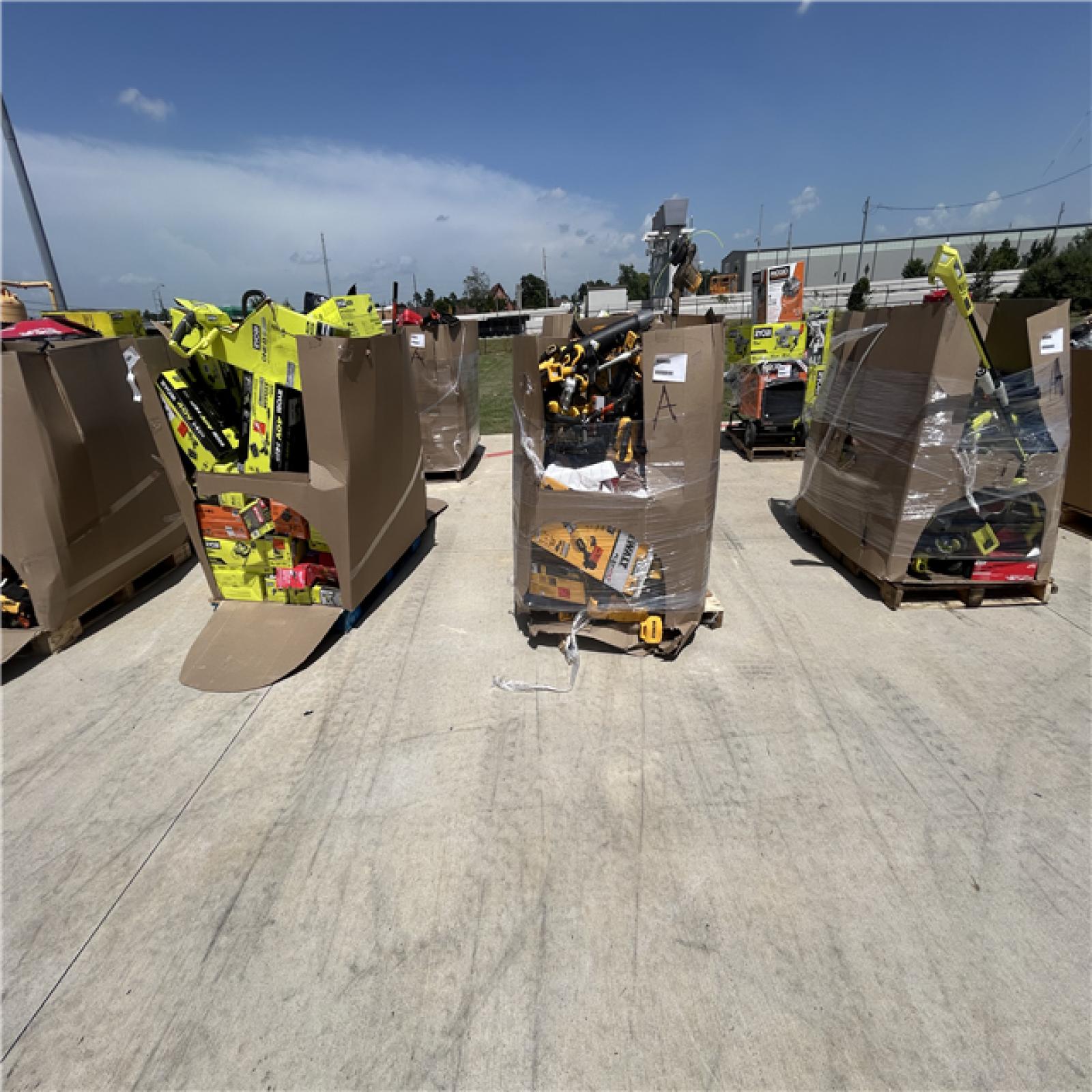 Houston Location - AS-IS Power Tools PARTIAL TRUCKLOAD (13 pallets)