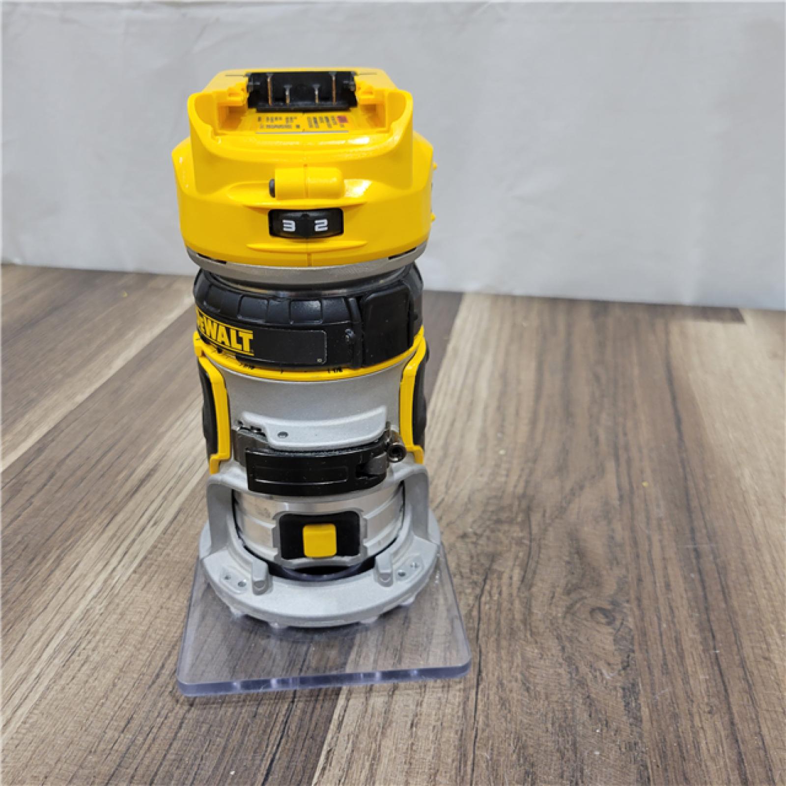 AS-IS  Dewalt 20V MAX XR Brushless Cordless Compact Router (Tool Only)