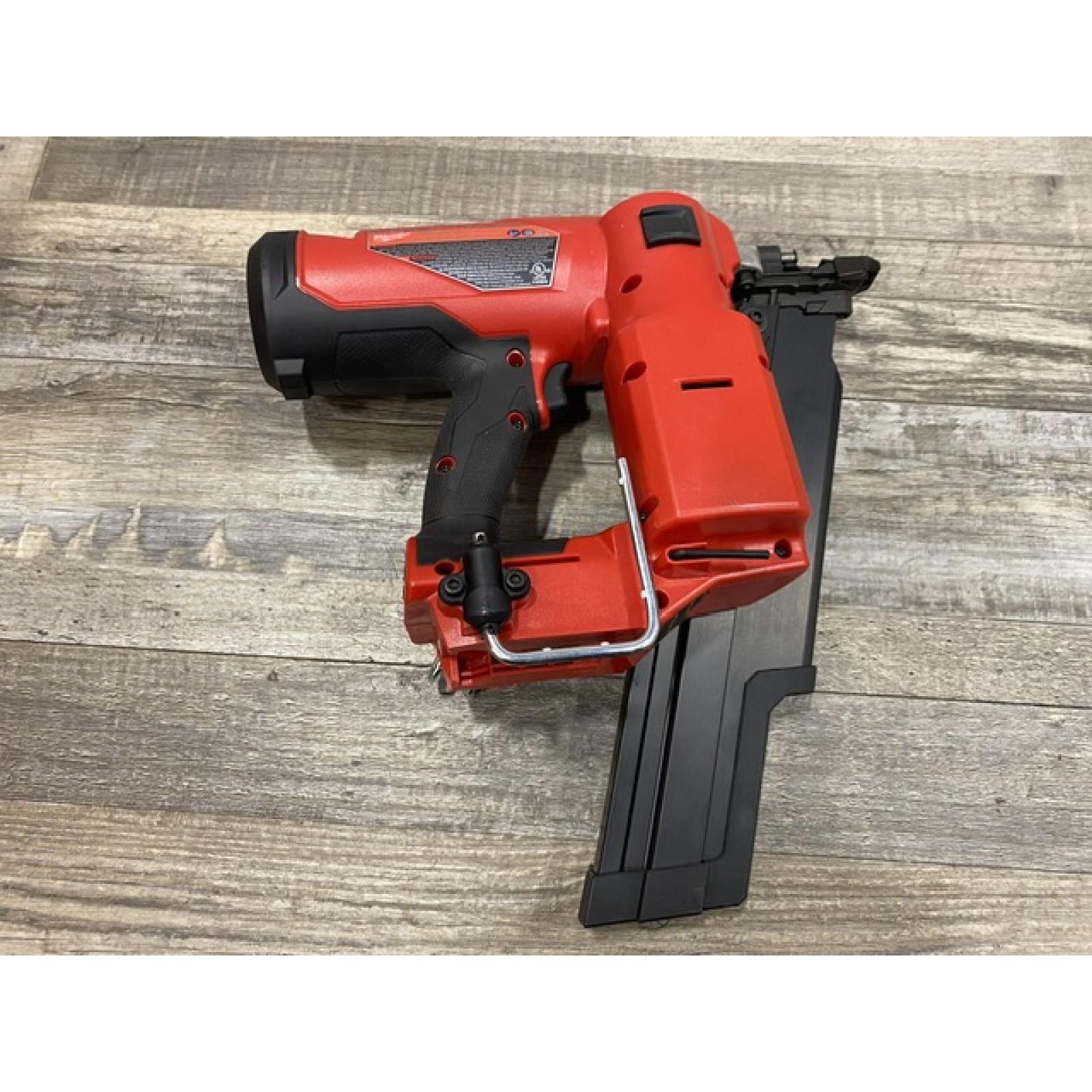 AS-IS Milwaukee FUEL 3-1/2 in. 18-Volt 21-Degree Lithium-Ion Brushless Cordless Framing Nailer (Tool-Only)