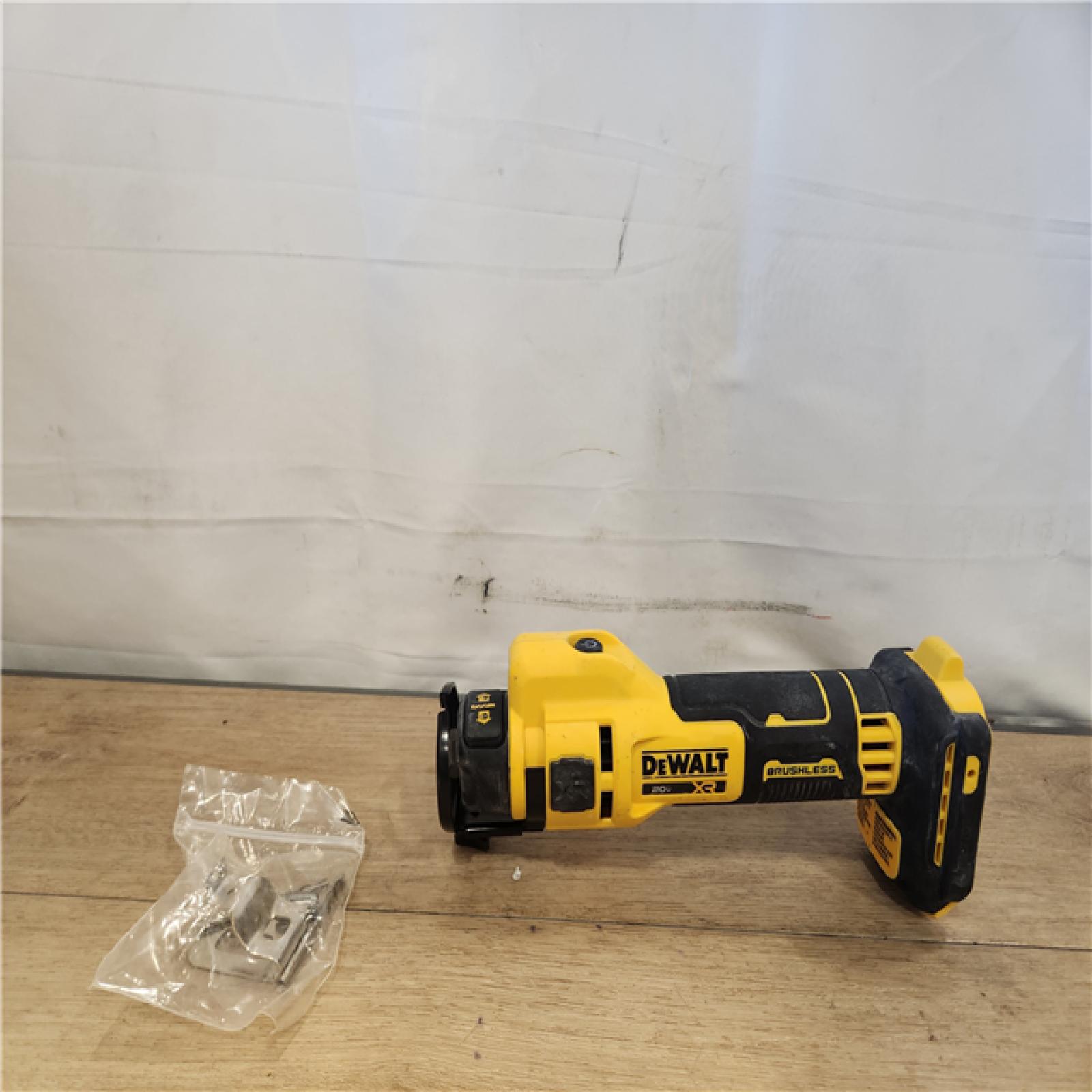 AS-IS- DEWALT 20V MAX Cordless Cut Out Tool