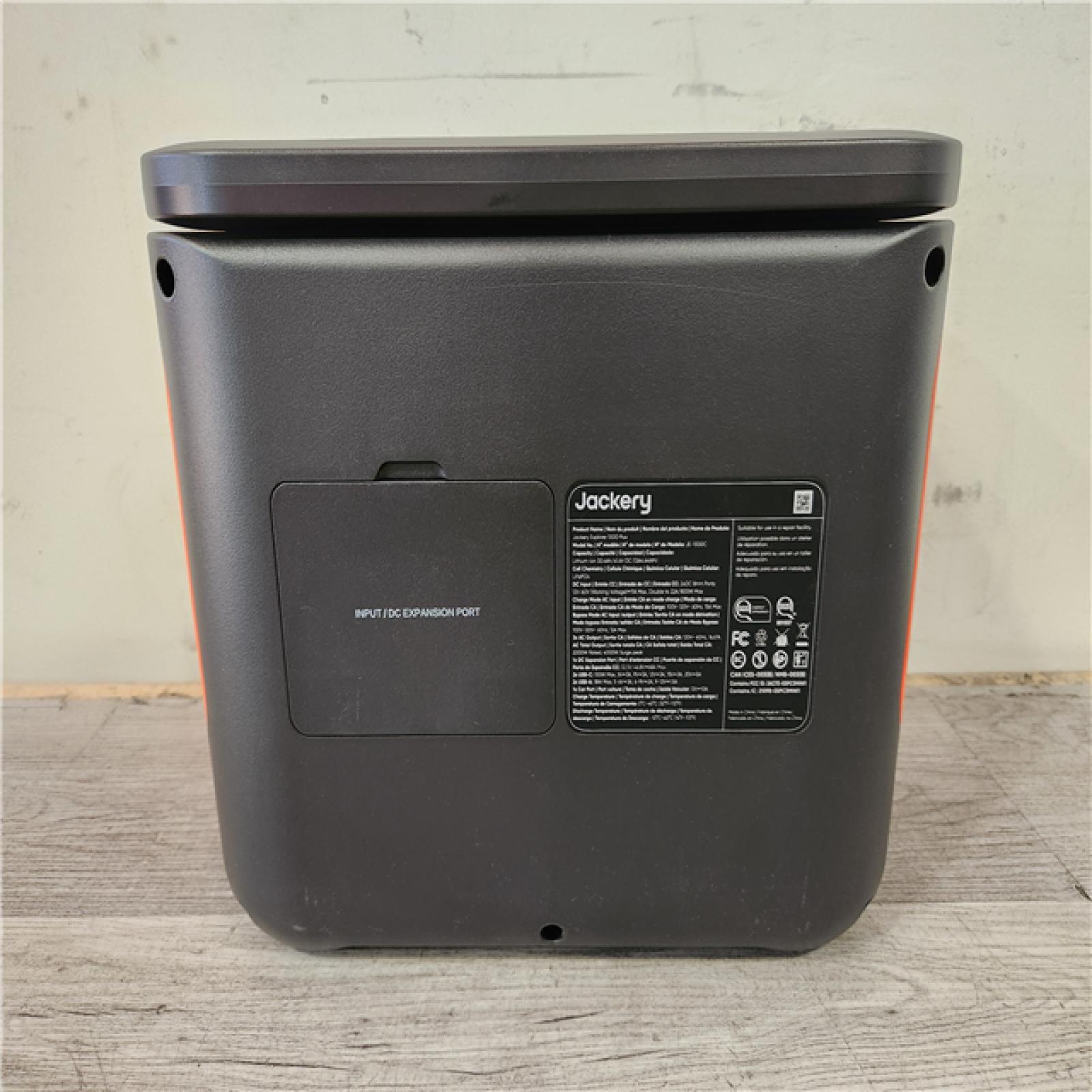 Phoenix Location LIKE NEW Jackery Solar Generator Explorer 1000 Plus 1264.64Wh/2000W Model No. JE-1000C