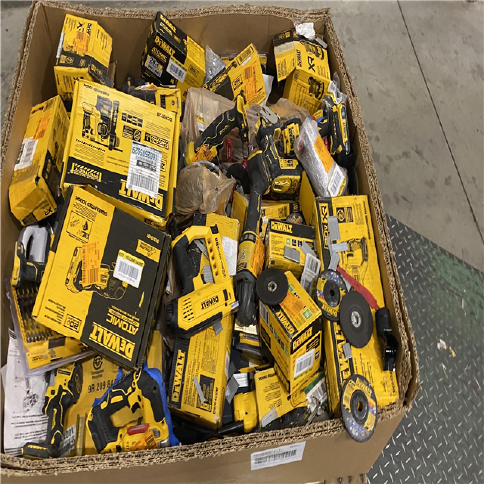 Dallas Location - As-Is DEWALT Tool Pallet