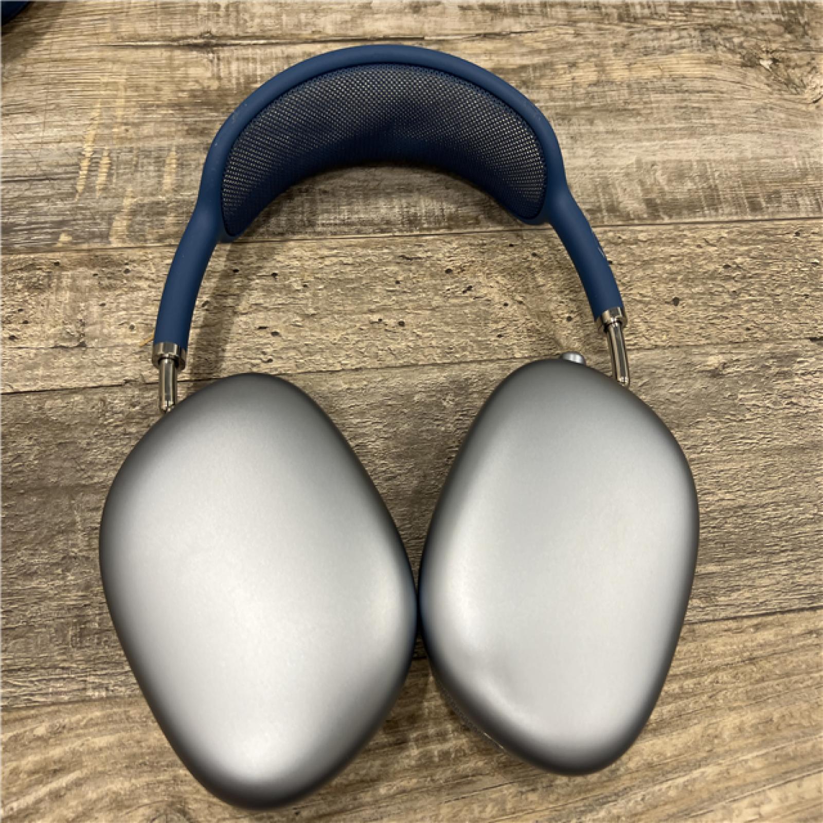 AS-IS Apple AirPods Max-Lightning-Sky Blue