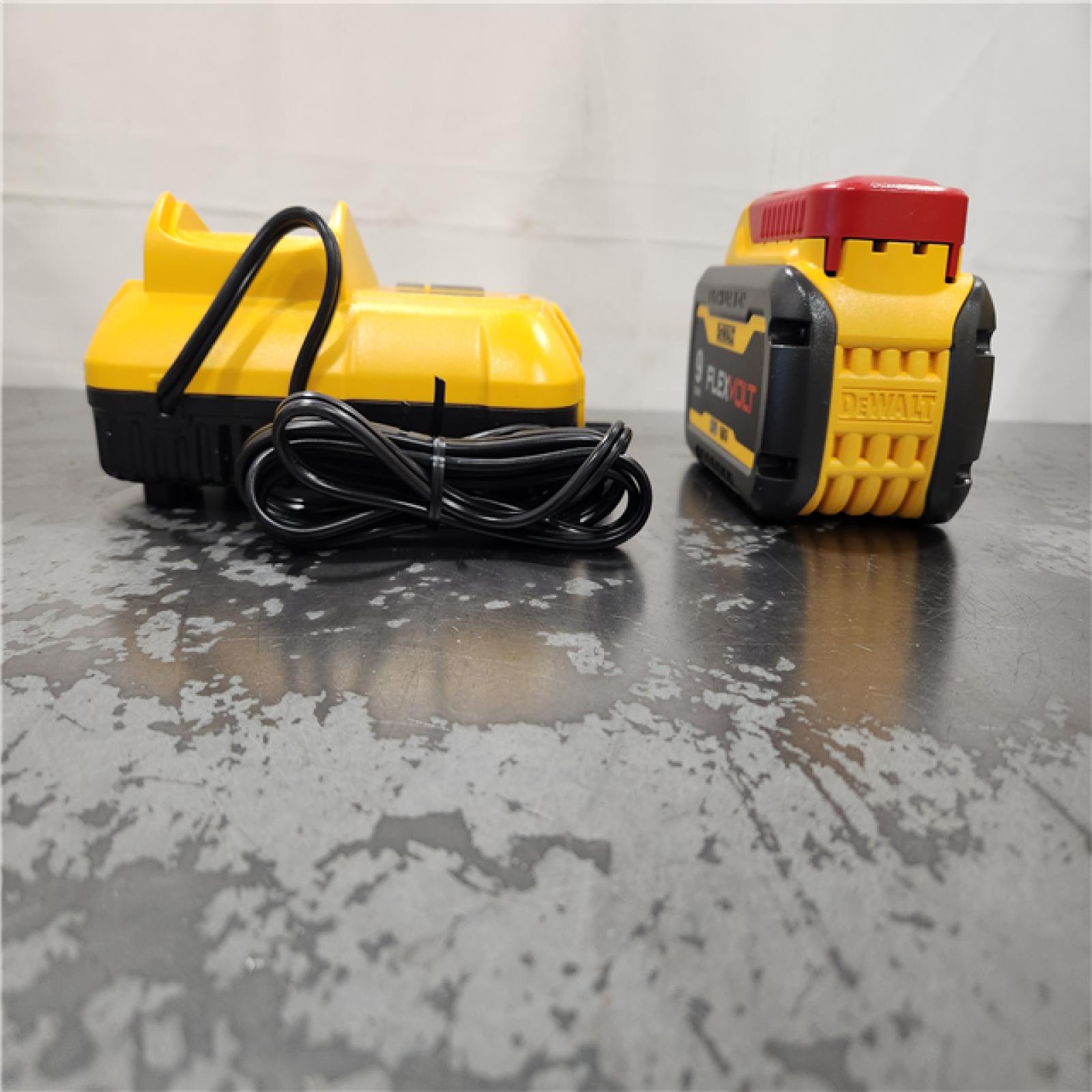 AS-IS- FLEXVOLT 20V/60V MAX Lithium-Ion 9. 0 Ah Battery Pack and Charger Starter Kit