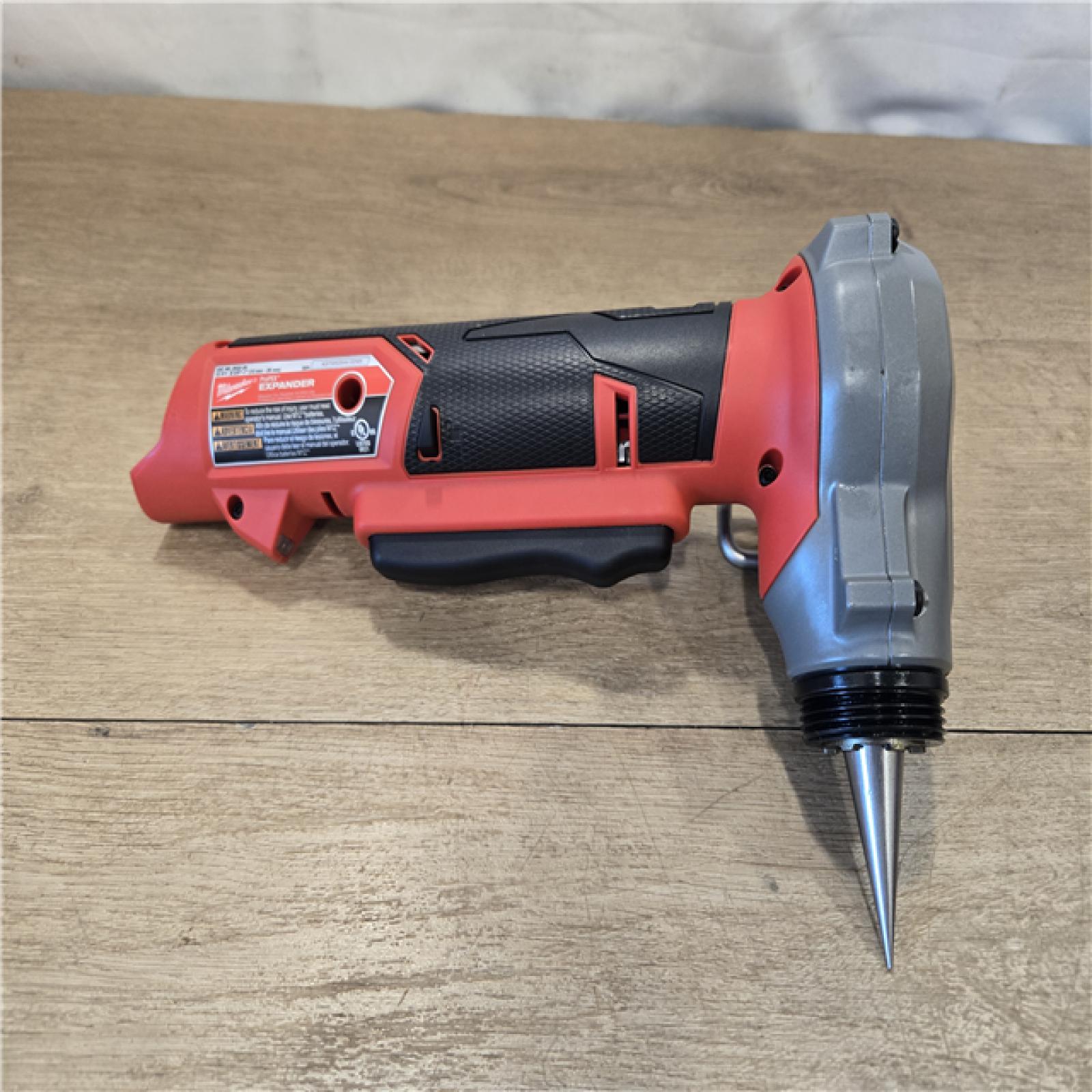 AS-IS Milwaukee 2532-20 M12 FUEL Uponor ProPEX PEX-a Cordless Tubing Expander (Tool Only)