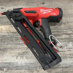 AS-IS Milwaukee FUEL 18V Lithium-Ion Brushless Cordless Gen II 15-Gauge Angled Nailer (Tool-Only)