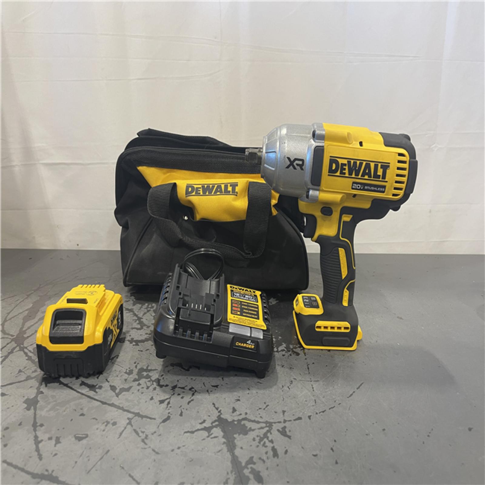 AS-IS- Dewalt 20V MAX Lithium-Ion Cordless 1/2 in. Impact Wrench Kit W/ BATTERY & CHARGER