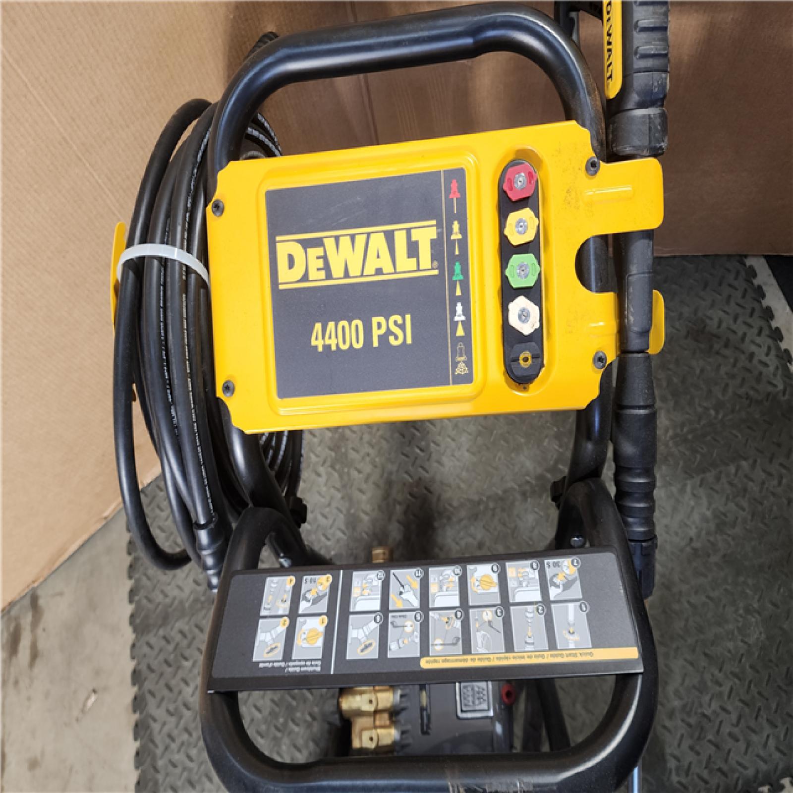 HOUSTON LOCATION - AS-IS DEWALT 4400 PSI 4.0 GPM Cold Water Gas Pressure Washer