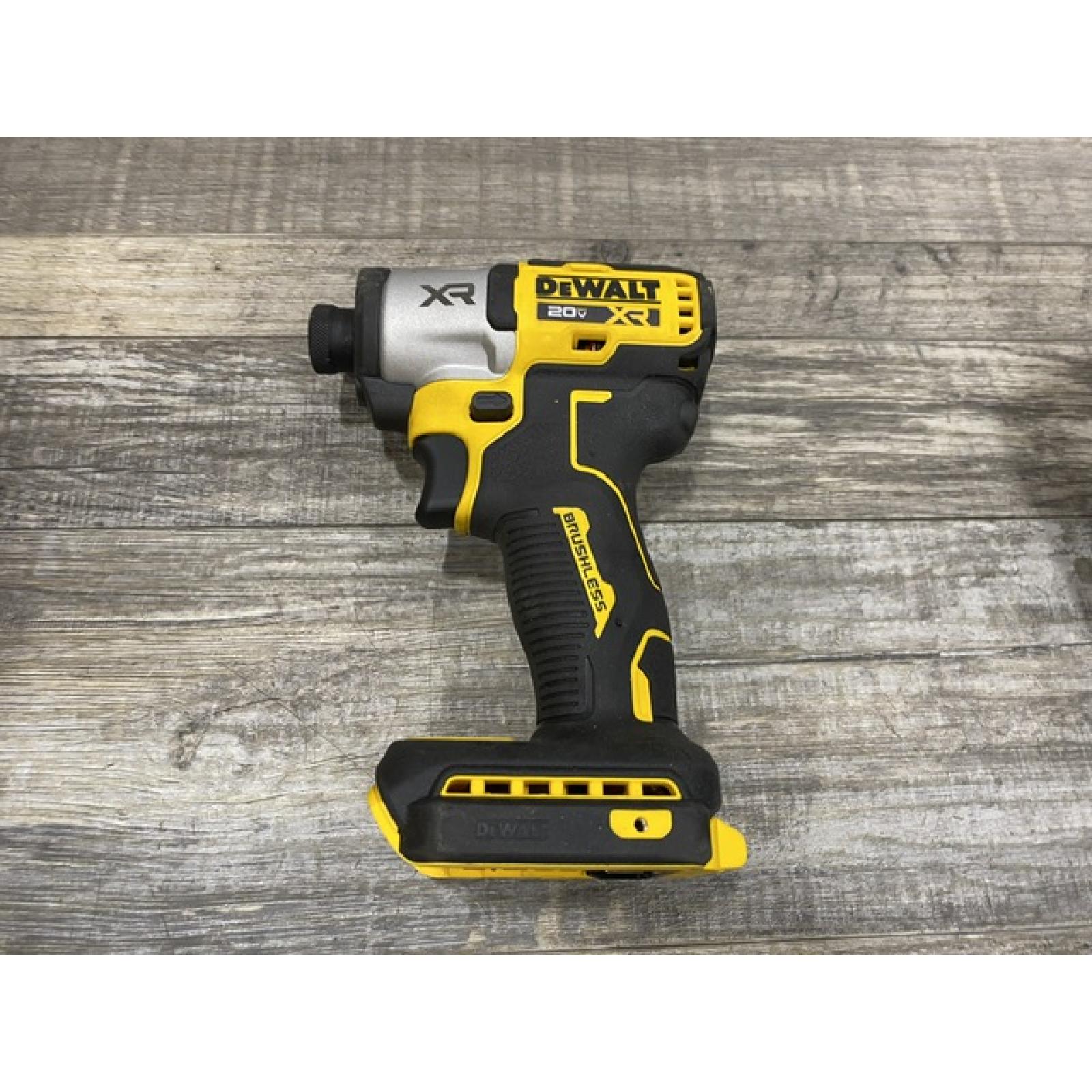 AS-IS DEWALT 20-Volt Maximum XR Lithium-Ion Cordless Brushless 1/4 in. 3-Speed Impact Driver Kit