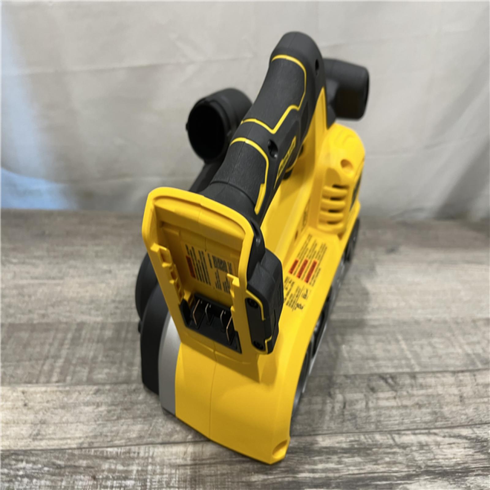 AS-IS DEWALT 20V MAX* XR Brushless Cordless Belt Sander (Tool-Only)
