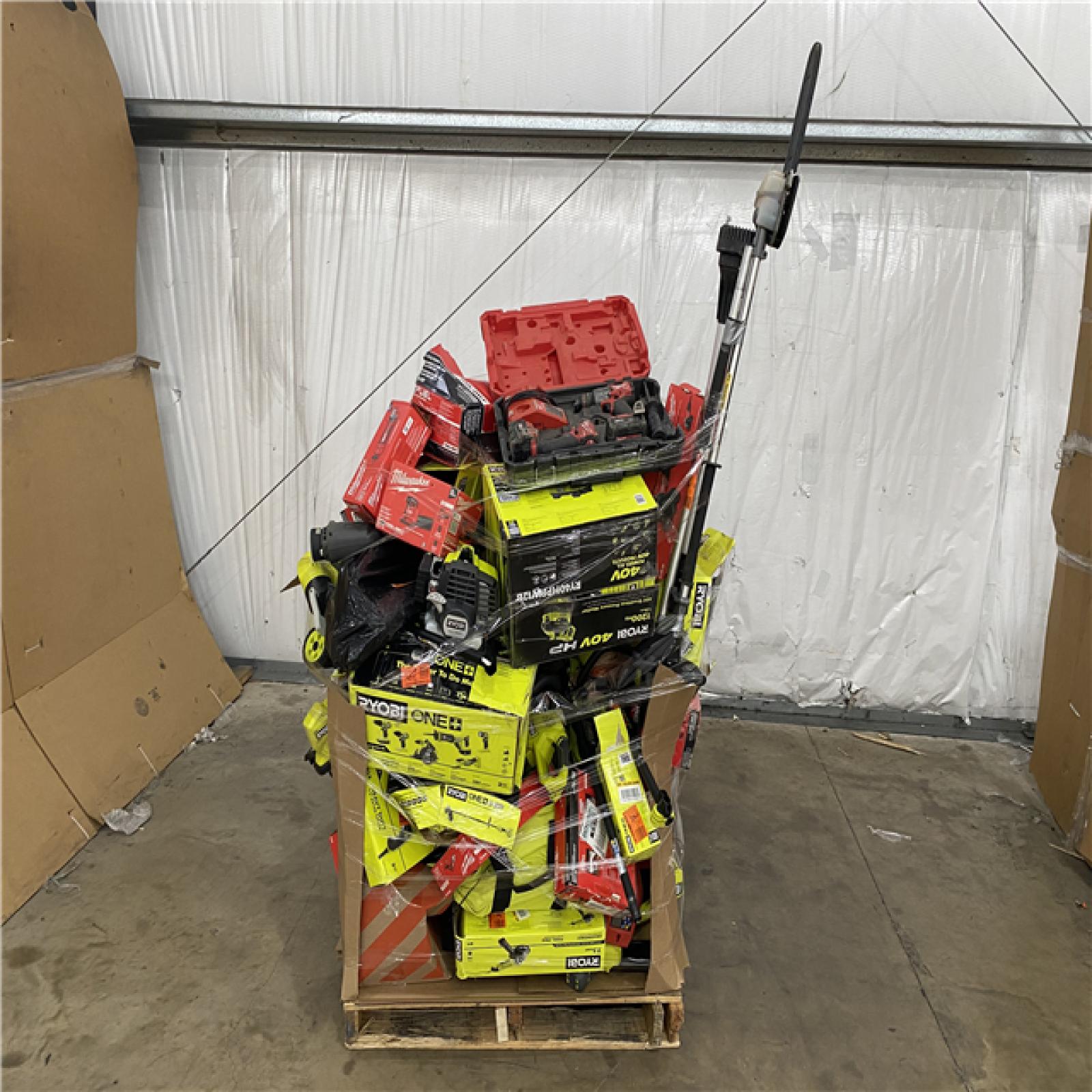Houston Location AS IS - Tool Pallet