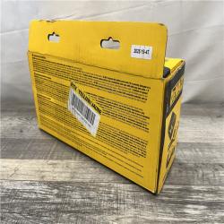 NEW - DEWALT 20V MAX Lithium-Ion Starter Kit with 4.0 Ah and 5.0 Ah Batteries and Charger