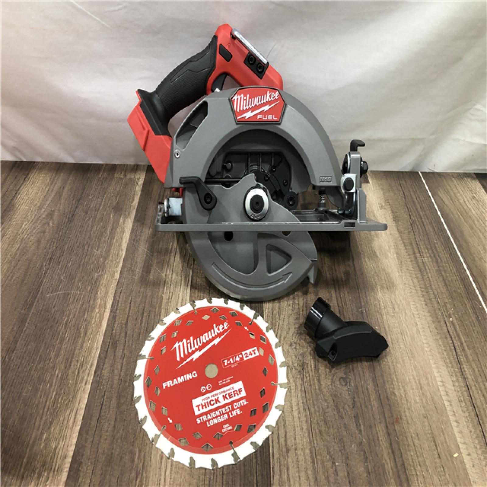 AS-IS Milwaukee FUEL 18V Lithium-Ion Brushless Cordless 7-1/4 in. Circular Saw (Tool-Only)