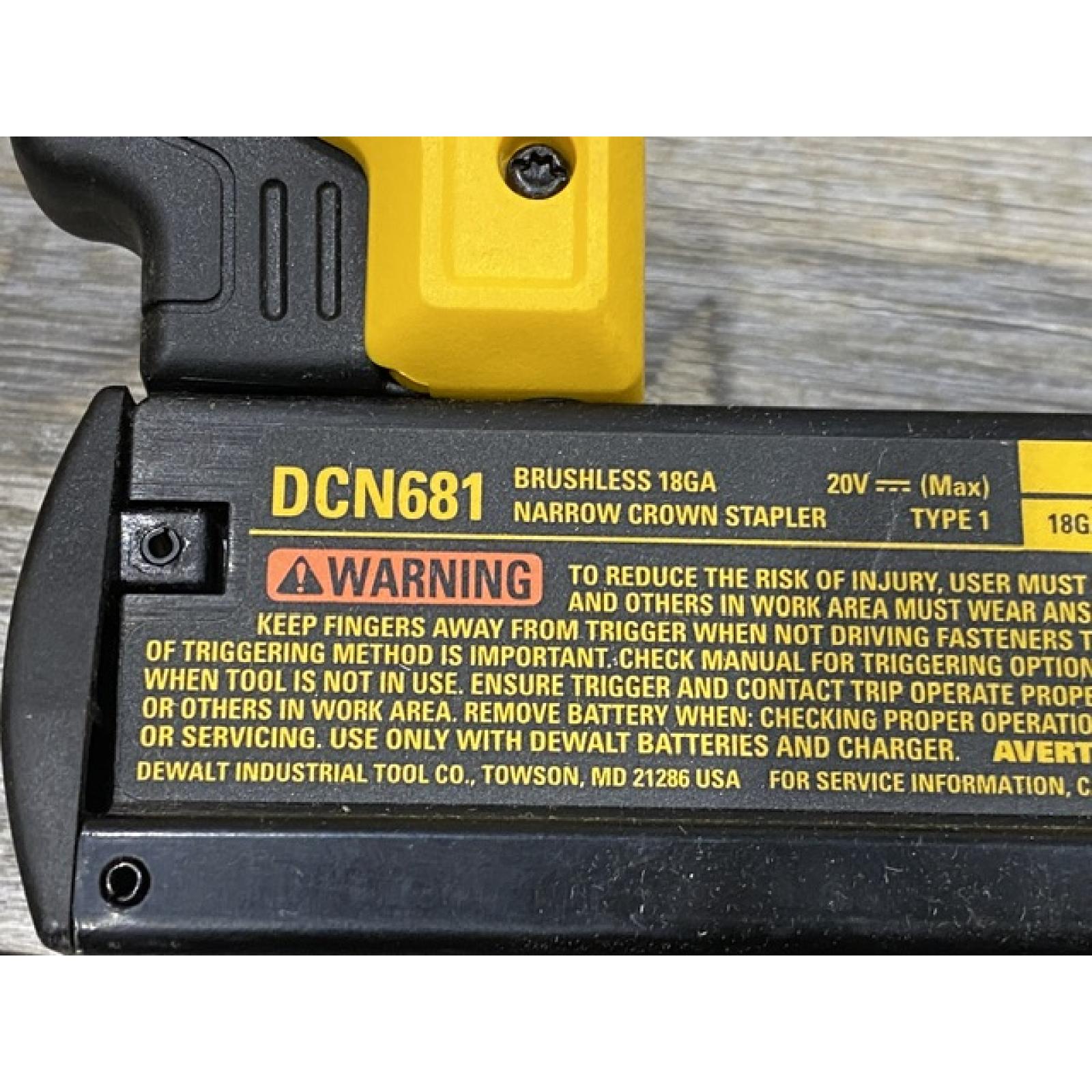 AS-IS DEWALT 20V MAX XR Lithium-Ion Cordless 18-Gauge Narrow Crown Stapler Kit