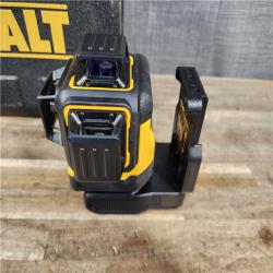HOUSTON LOCATION - AS-IS DEWALT 20V MAX Laser Level Kit  Cross Line Laser  3x360  Green (TOOL ONLY)