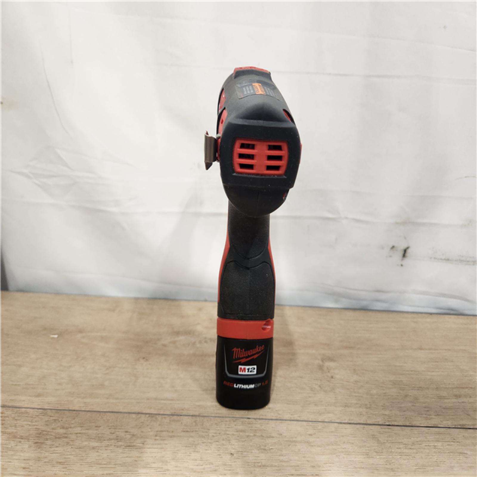 AS-IS- Milwaukee 12V Lithium-Ion Cordless 1/4 in. Hex Screwdriver Kit