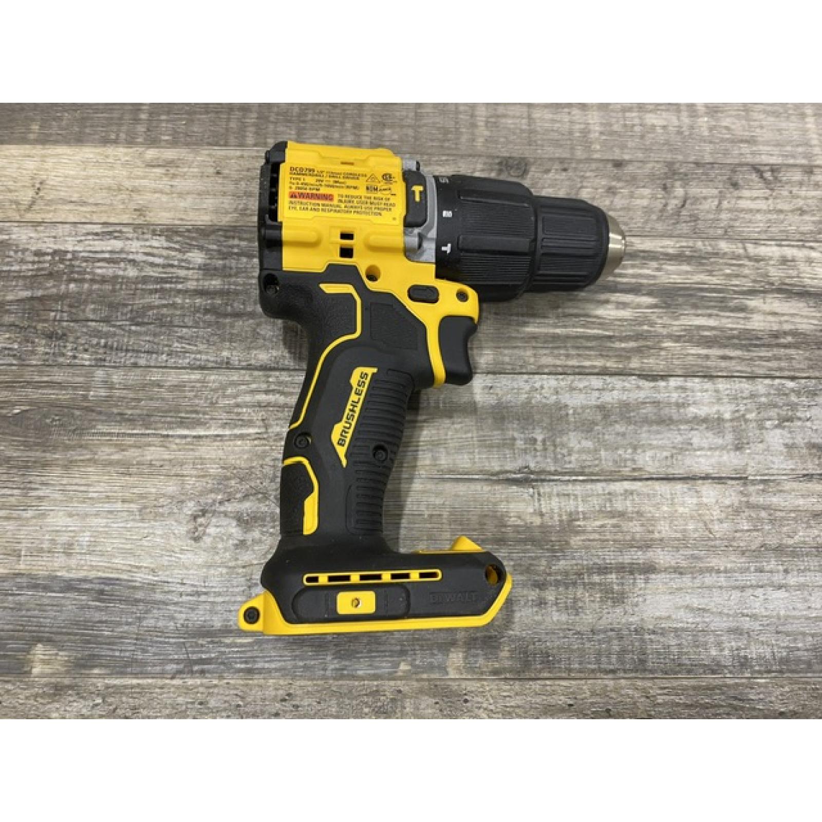 AS-IS DEWALT ATOMIC 20V Lithium-Ion Cordless 1/2 in. Hammer Drill Kit