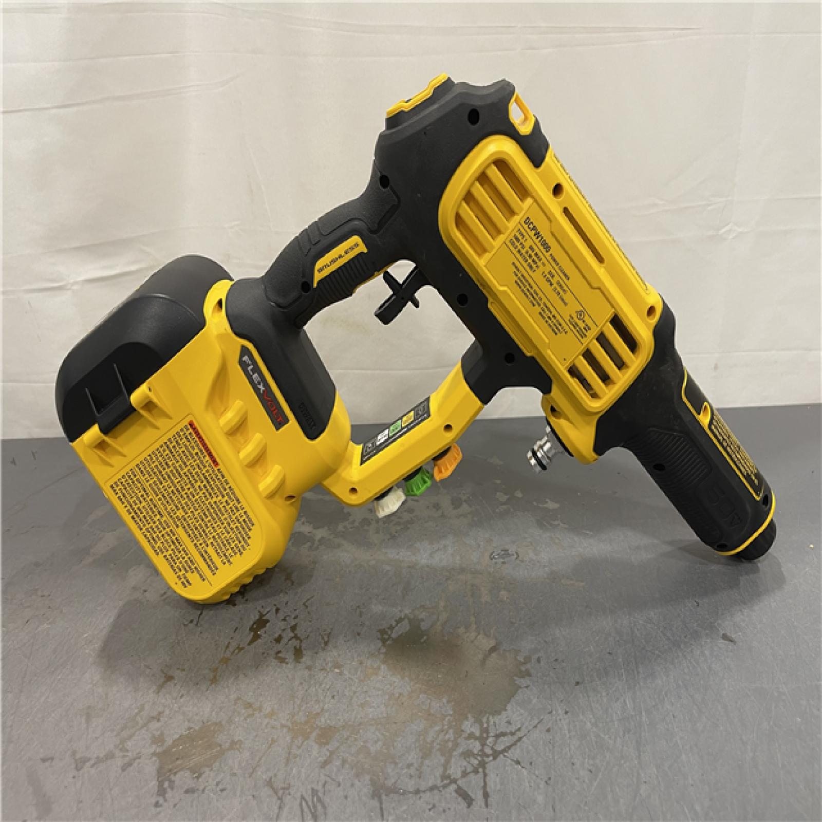 AS-IS - DEWALT FLEXVOLT 60V MAX 1000 PSI 1.0 GPM Cold Water Cordless Power Cleaner