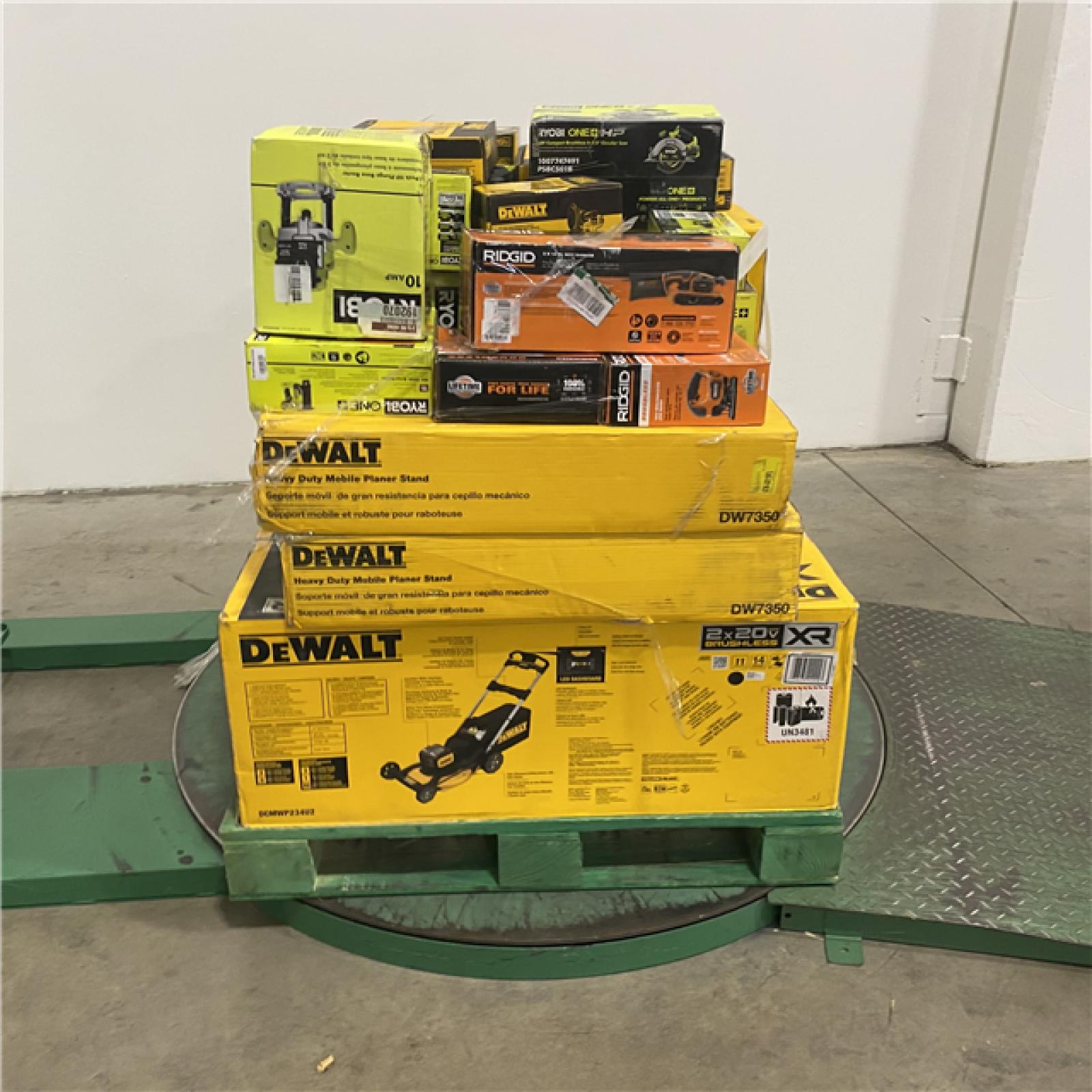 Dallas Location - As-Is Tool Pallet