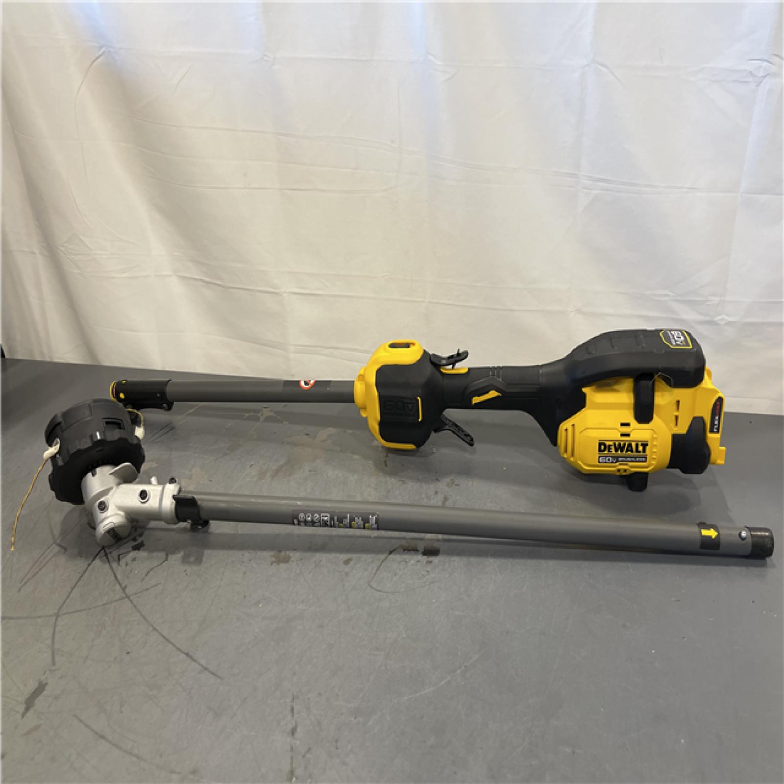 AS-IS - DeWalt FLEXVOLT 60V MAX Brushless Cordless 17-Inch Attachment Capable String Trimmer