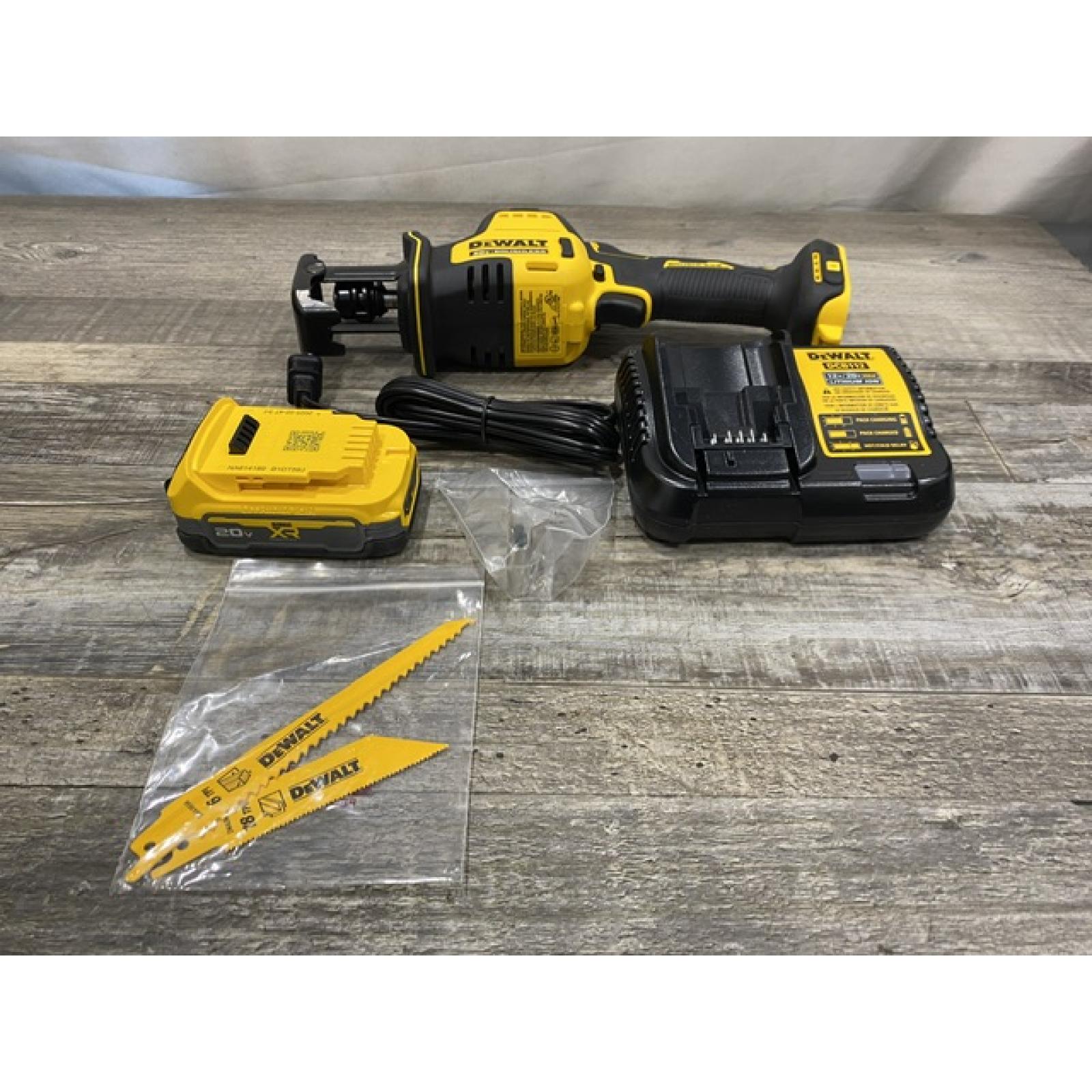 AS-IS DEWALT Atomic 20-Volt Maximum Cordless Brushless Compact Reciprocating Saw Kit