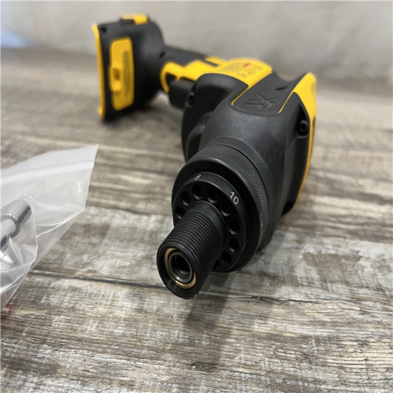 AS-IS DEWALT 20V MAX XR Cordless Brushless Drywall Screw Gun Threaded Clutch Housing (Tool Only)
