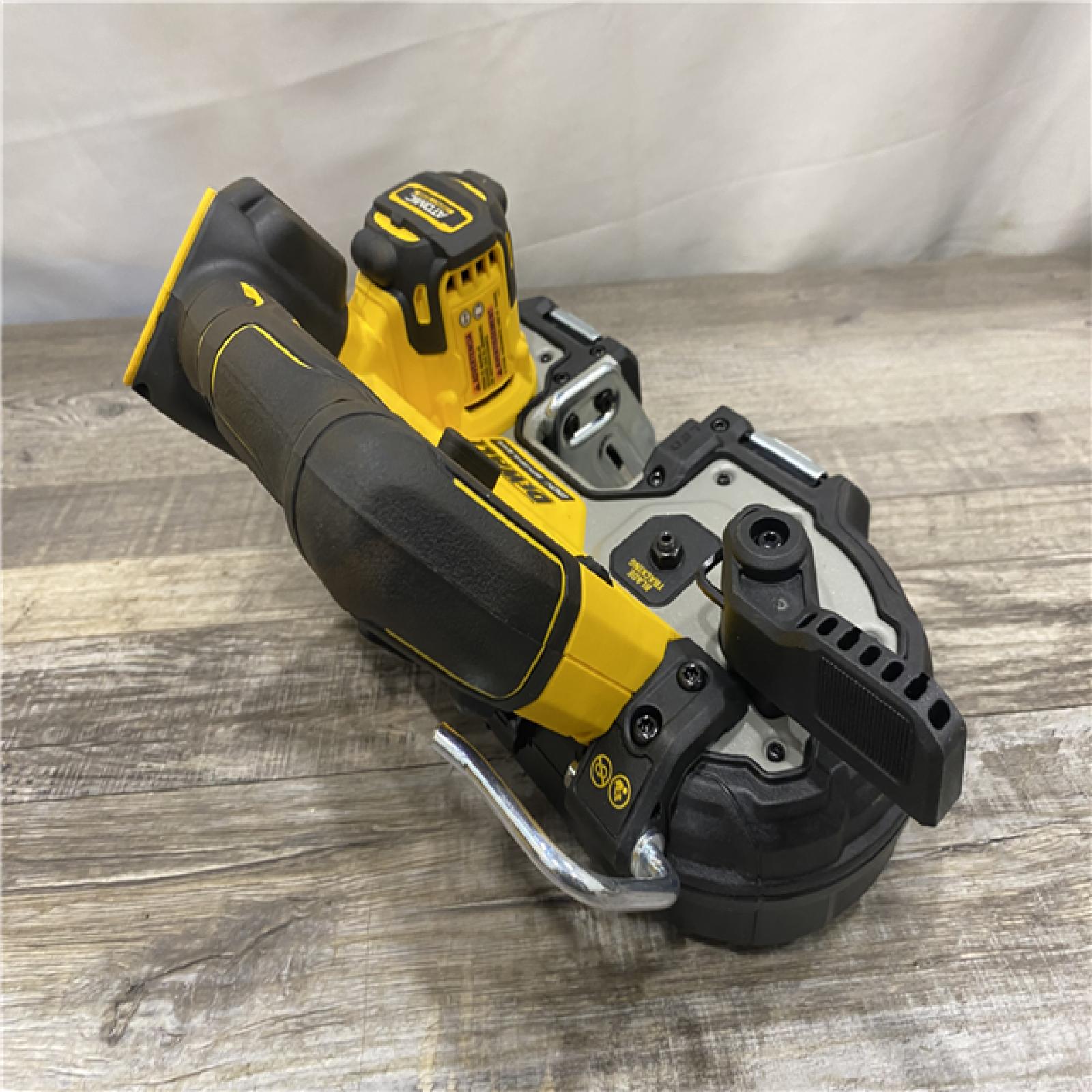 AS-IS DEWALT ATOMIC 20V MAX Cordless Brushless Compact 1-3/4 in. Bandsaw (Tool Only)