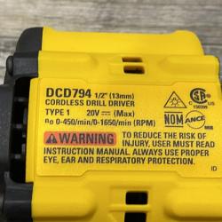 AS-IS DEWALT Atomic 20V Lithium-Ion Cordless Compact 1/2 in. Drill/Driver Kit